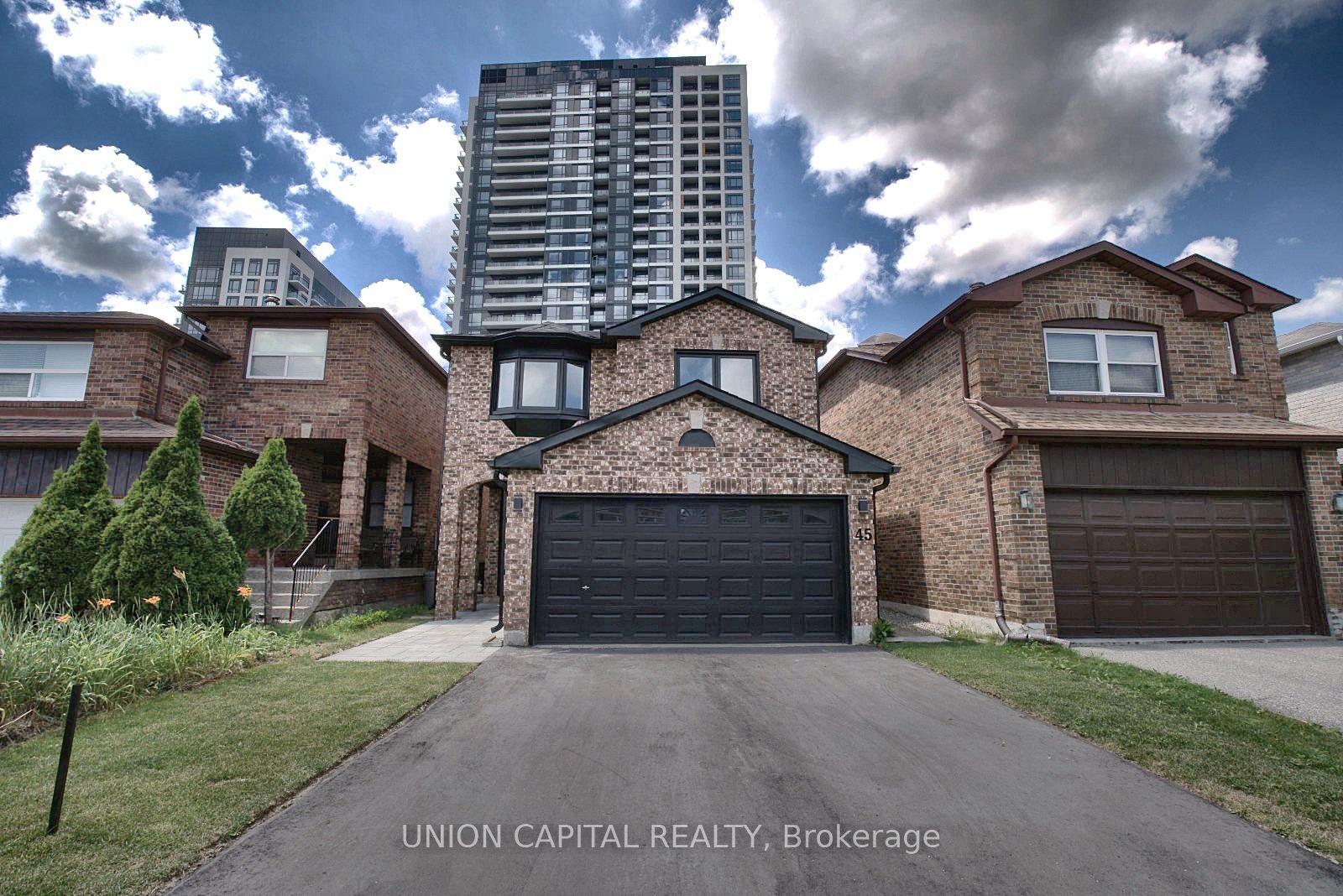 45 Chilmar Crescent, Vaughan, ON L4J 6Y5 photo 2