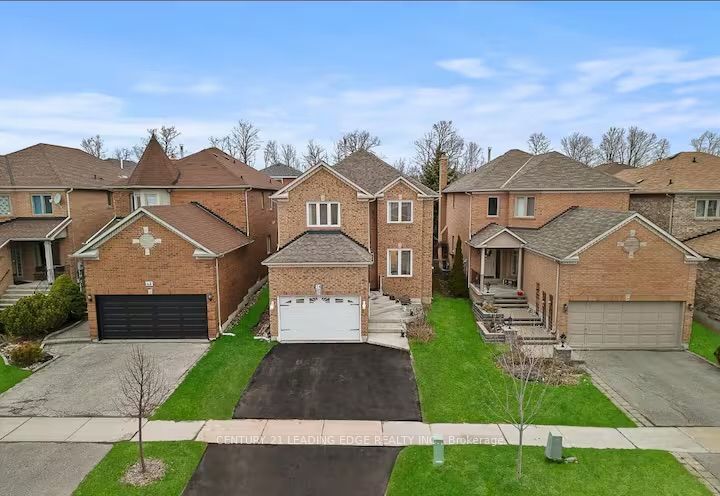 14 Buckhorn Avenue, Richmond Hill, ON L4C 0E3