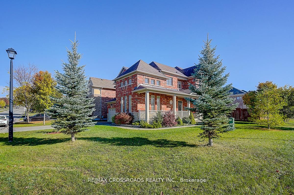 619 Fernbank Road, Newmarket, ON L3X 3E4 photo 2