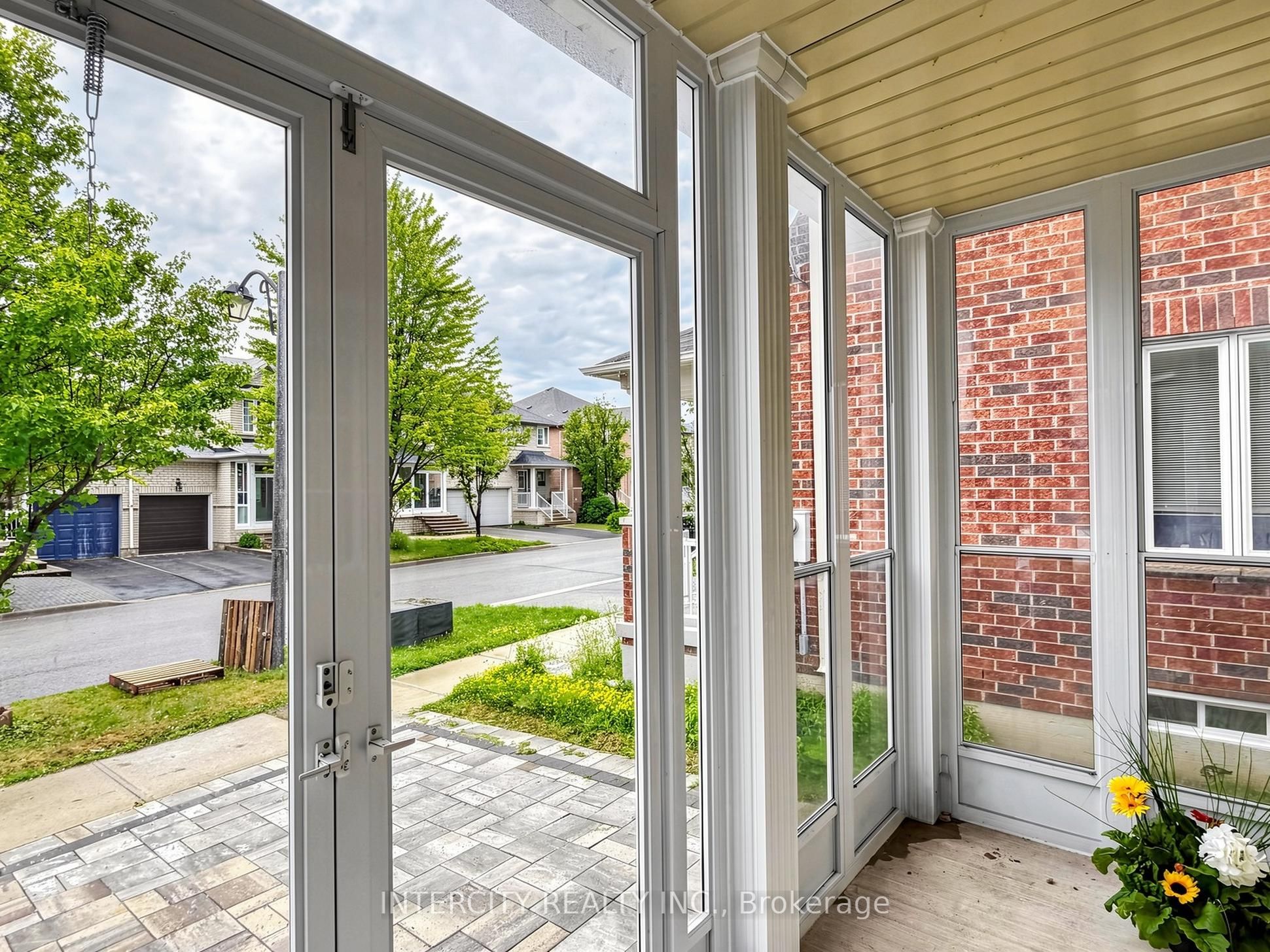 11 Charles Sturdy Road, Markham, ON L6C 3A8 photo 5