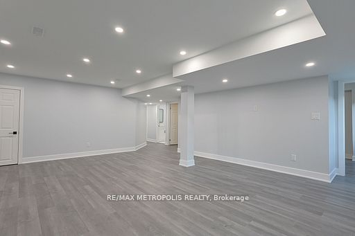 75 Eastgrove Square BSMT, East Gwillimbury, ON L9N 0R3 photo 4