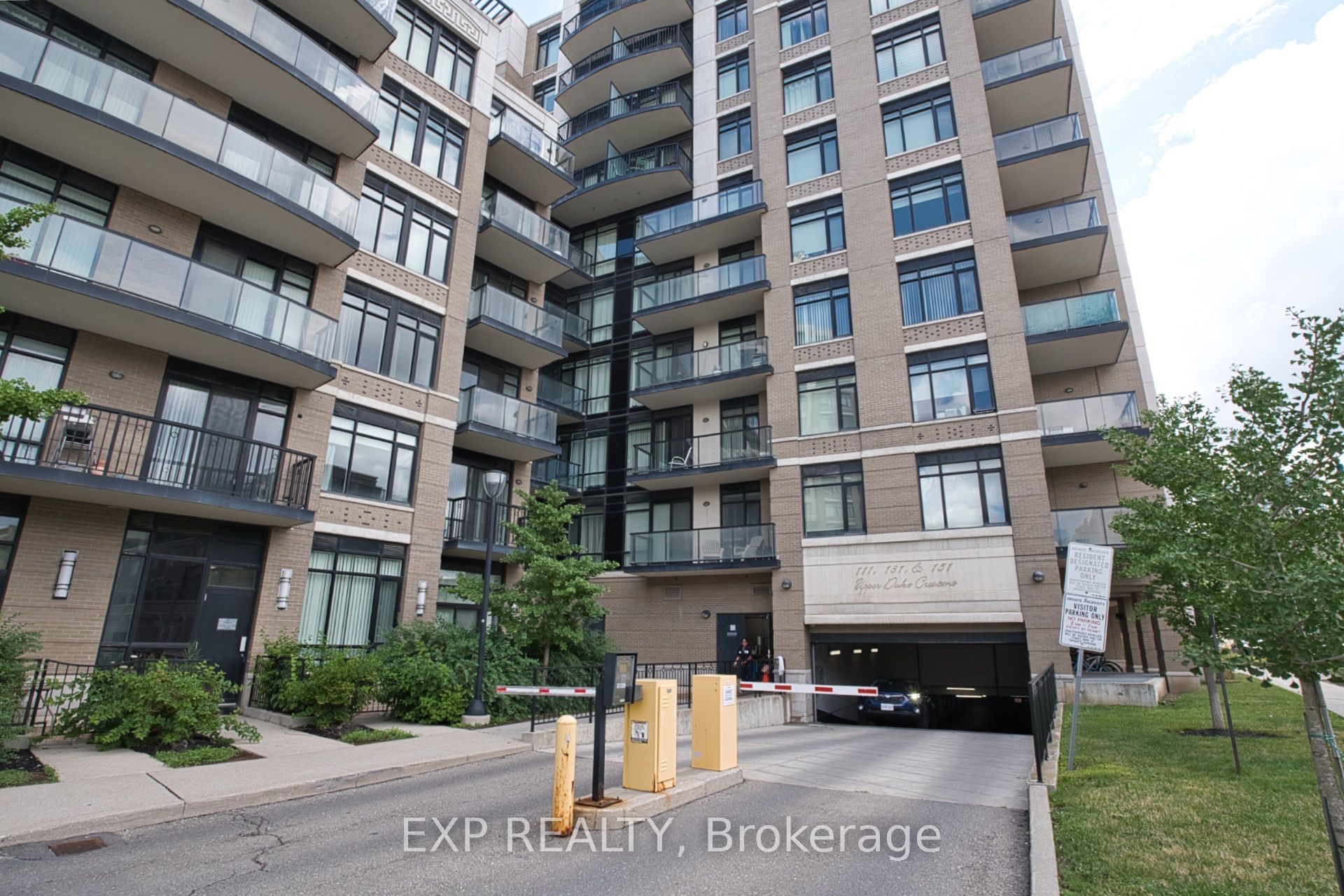 151 Upper Duke Crescent 310, Markham, ON L6G 0E1 photo 2