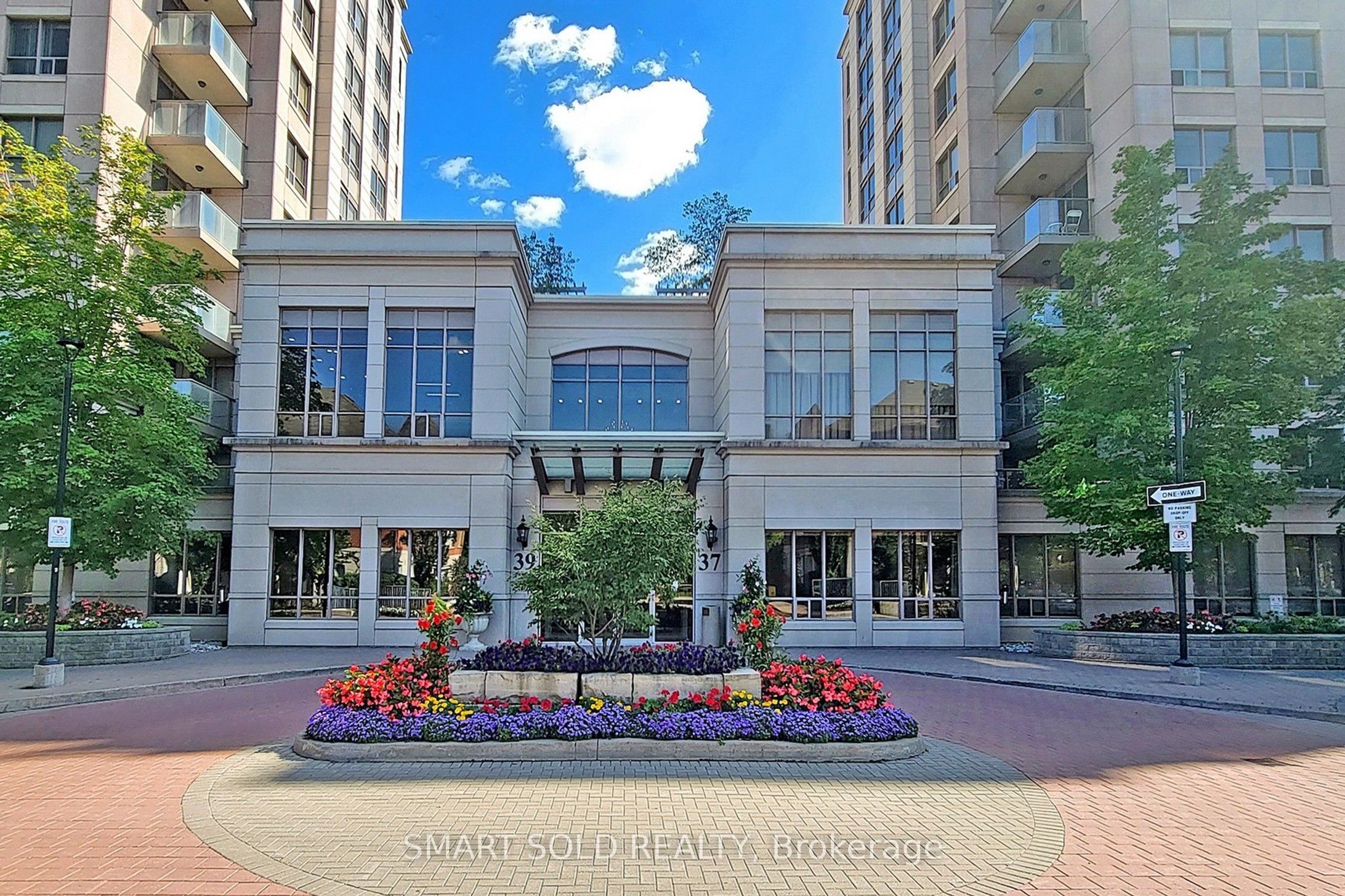 37 Galleria Parkway 708, Markham, ON L3T 0A5