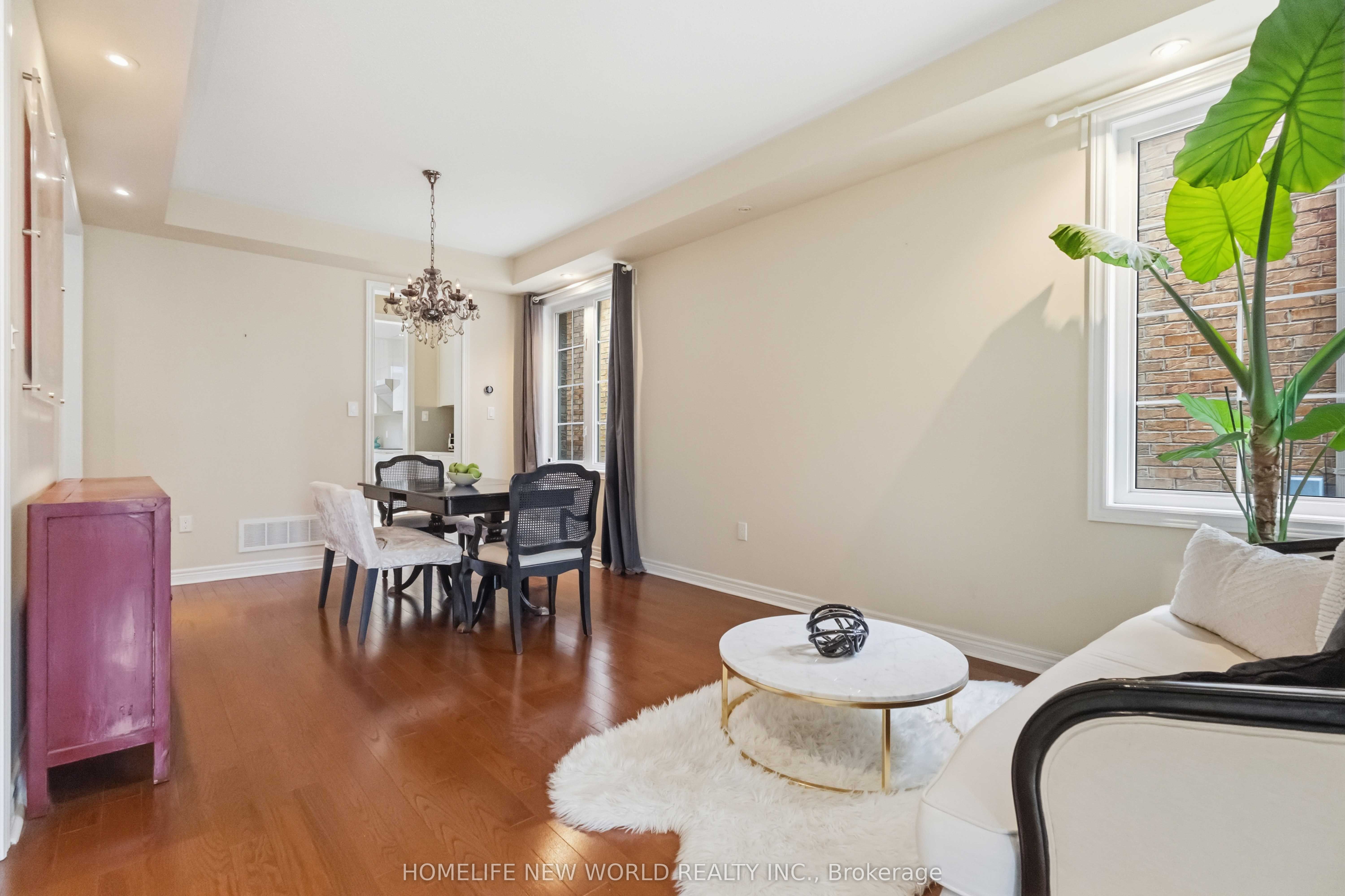 44 Dame Gruev Drive, Markham, ON L6E 0M4 photo 3