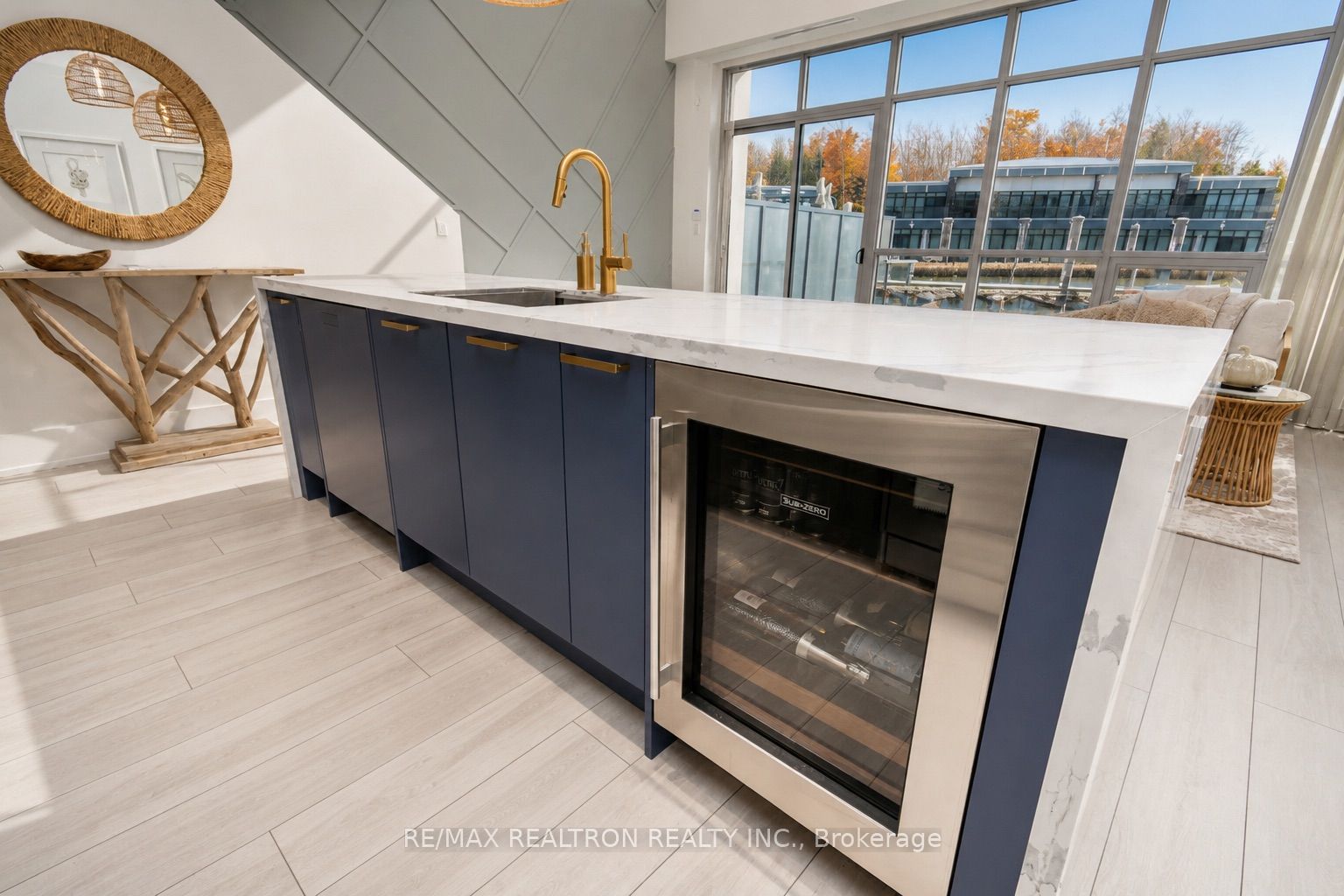 3782 Ferretti Court, Innisfil, ON L9S 0N6 photo 5