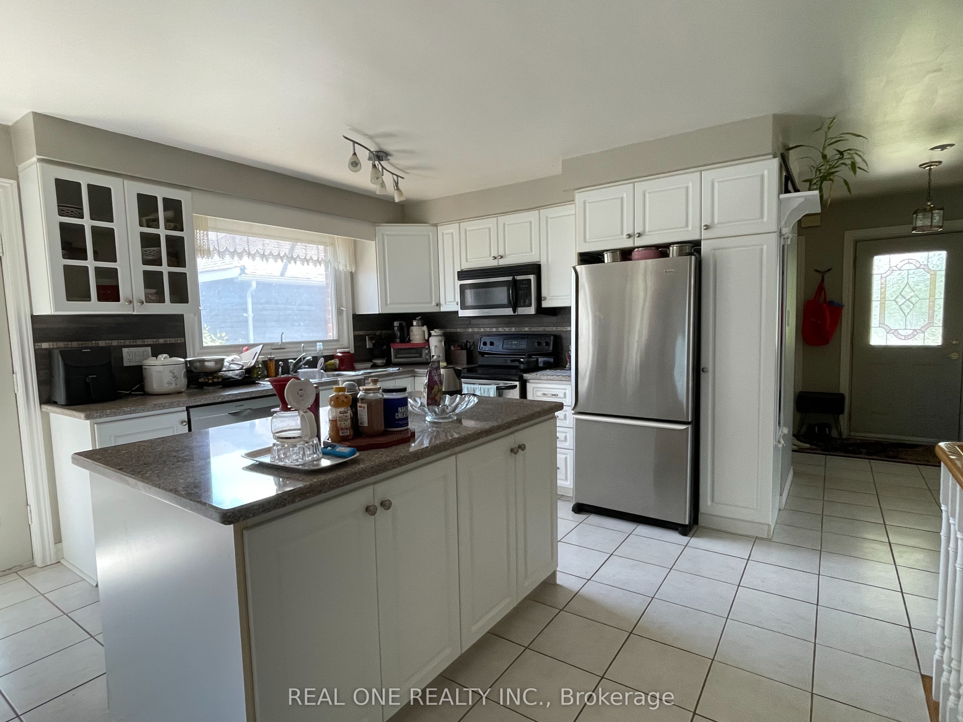 84 Riverglen Drive, Georgina, ON L4P 2R1 photo 5