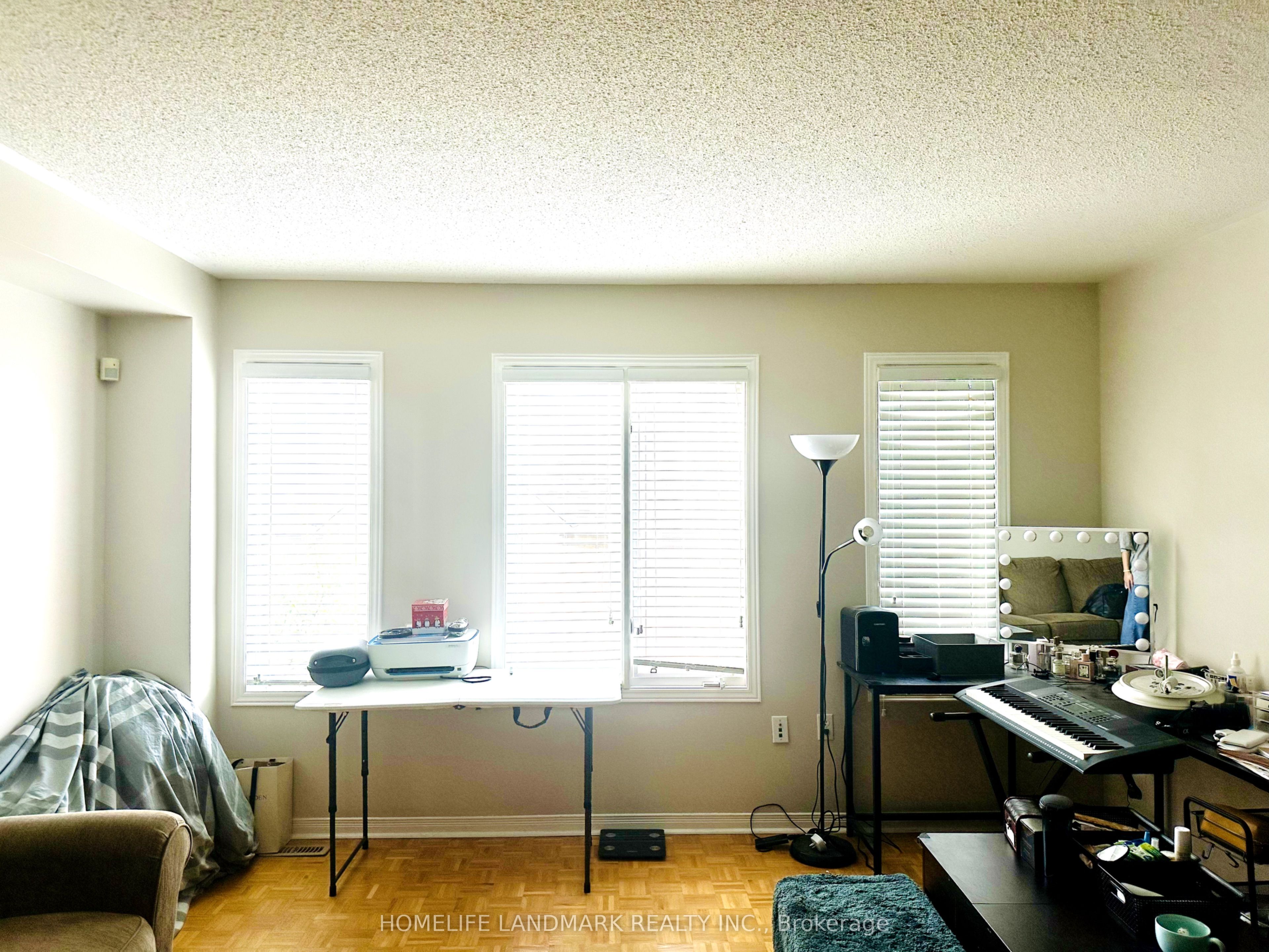 52 Beresford Drive, Richmond Hill, ON L4B 4J6 photo 3