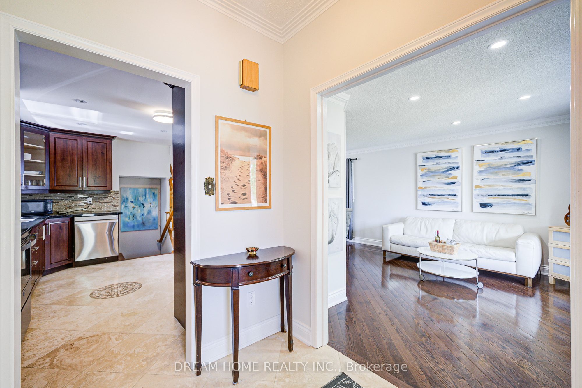 98 Weldrick Road W, Richmond Hill, ON L4C 3T8 photo 5
