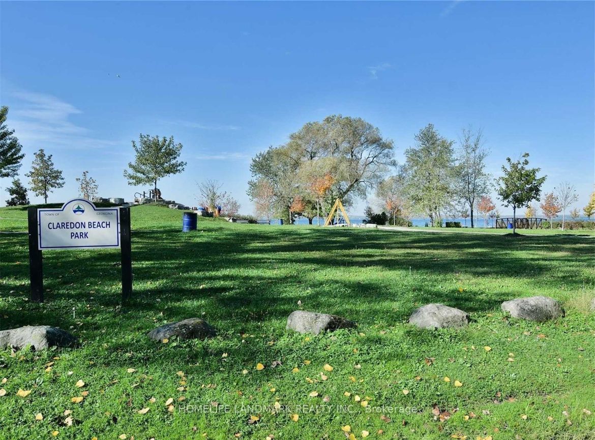 212 Ways Bay Drive Unit 2, Georgina, ON L4P 2M7 photo 2