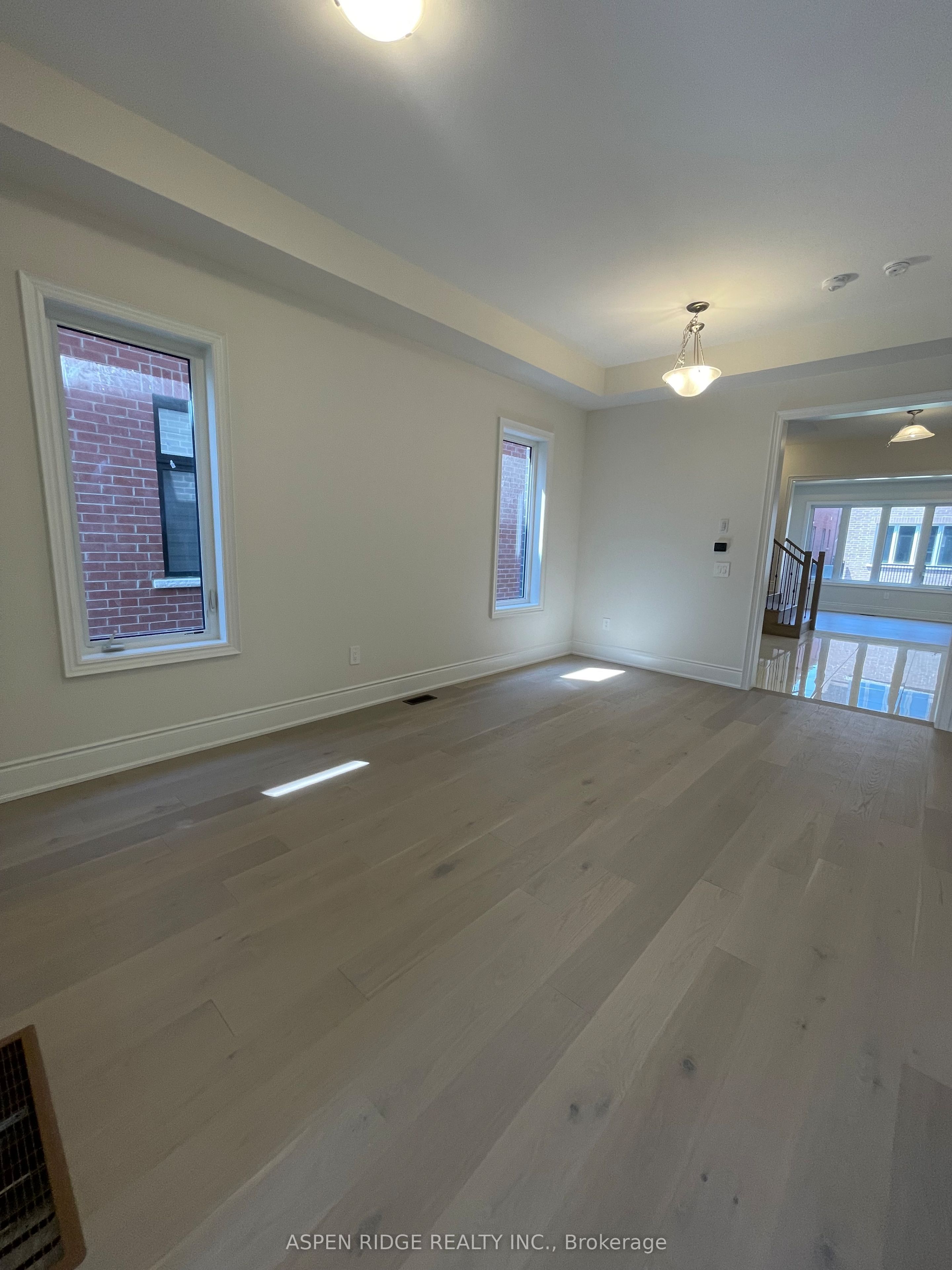 46 Lucy Pick Avenue, Markham, ON L6C 3N8 photo 2