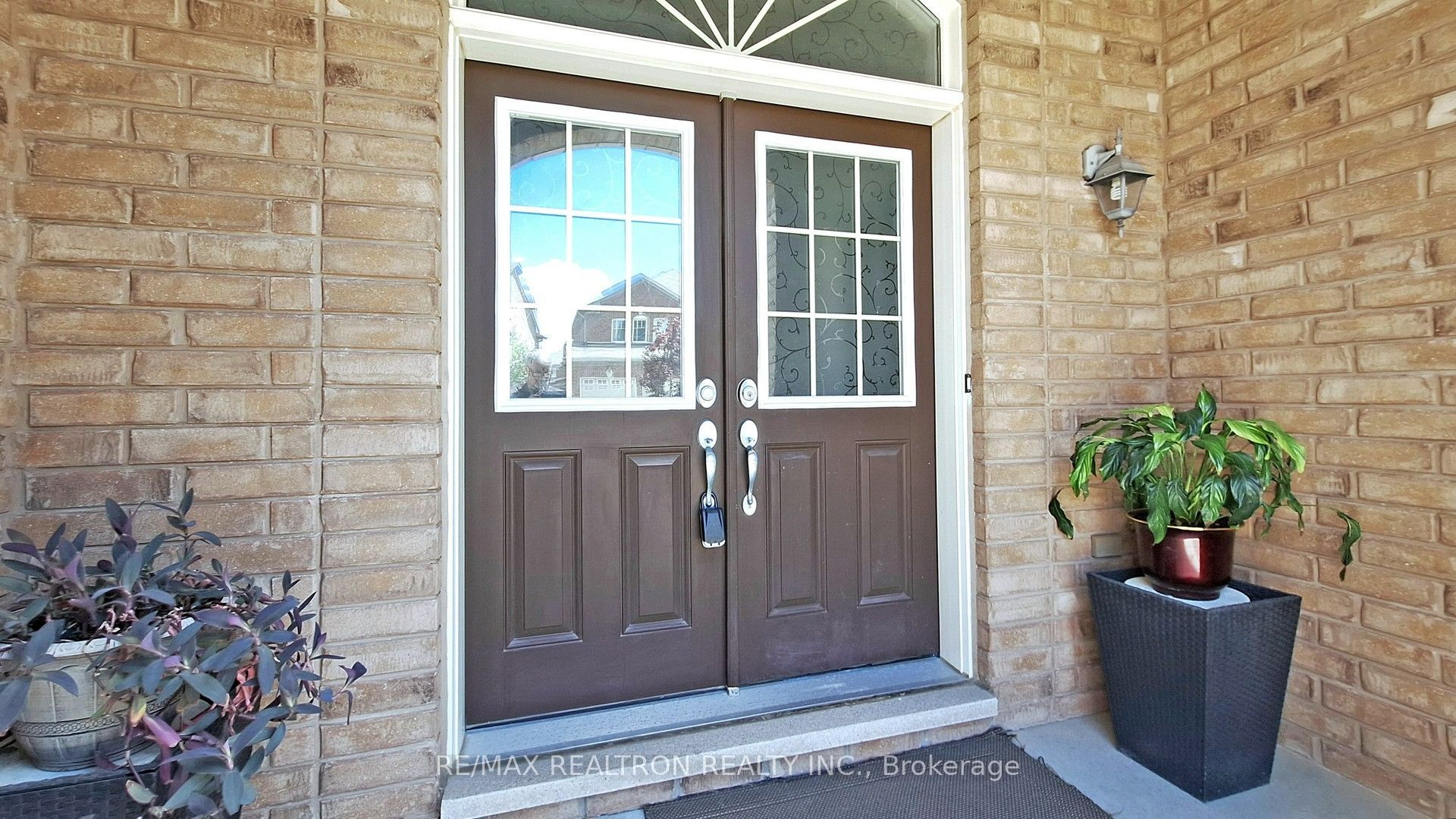 7 Military Court, Richmond Hill, ON L4E 0M3 photo 4