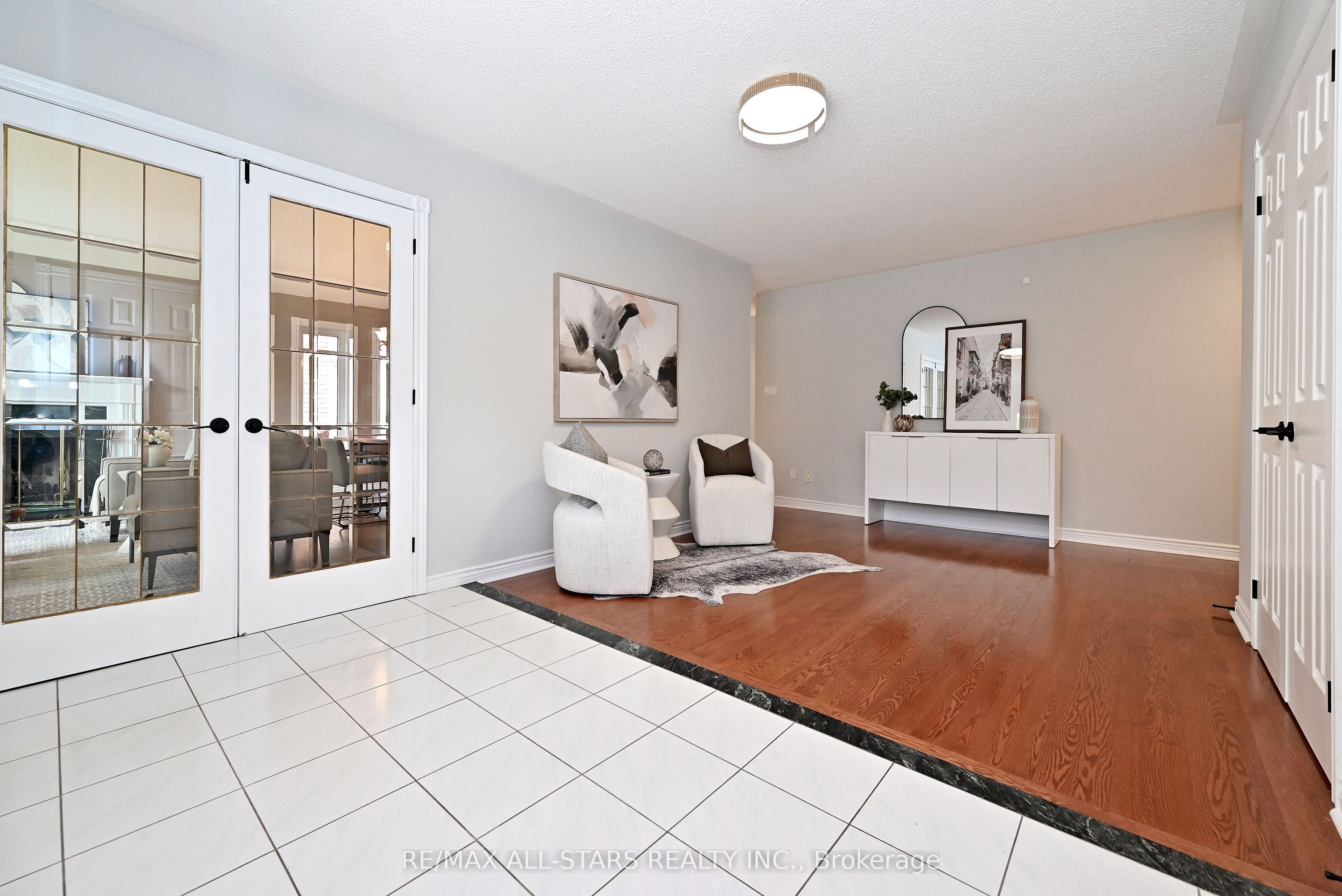 34 Captain Armstrong Lane, Markham, ON L3P 3C9 photo 3