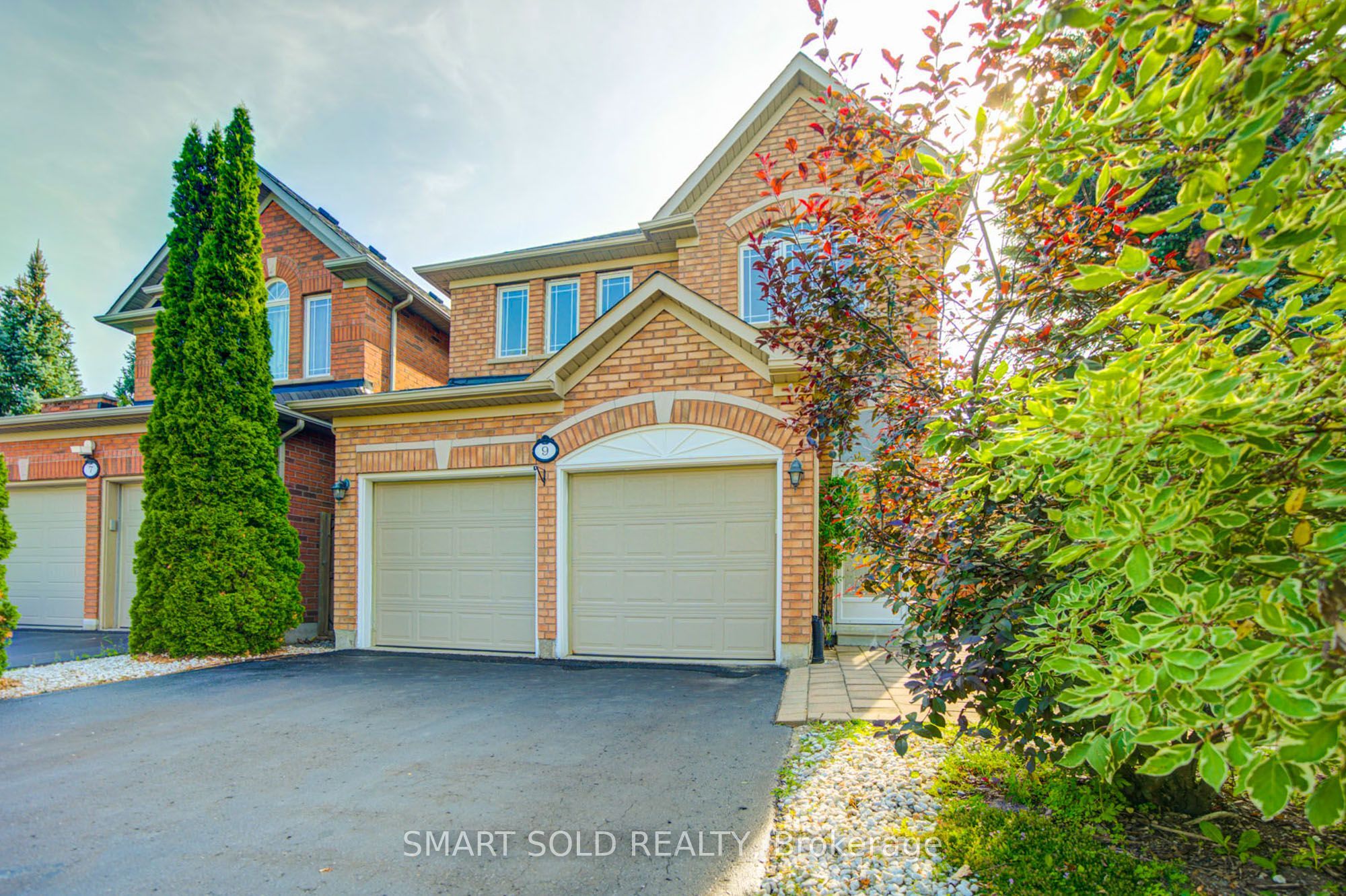 9 Pegasus Drive, Richmond Hill, ON L4E 4R2 photo 5