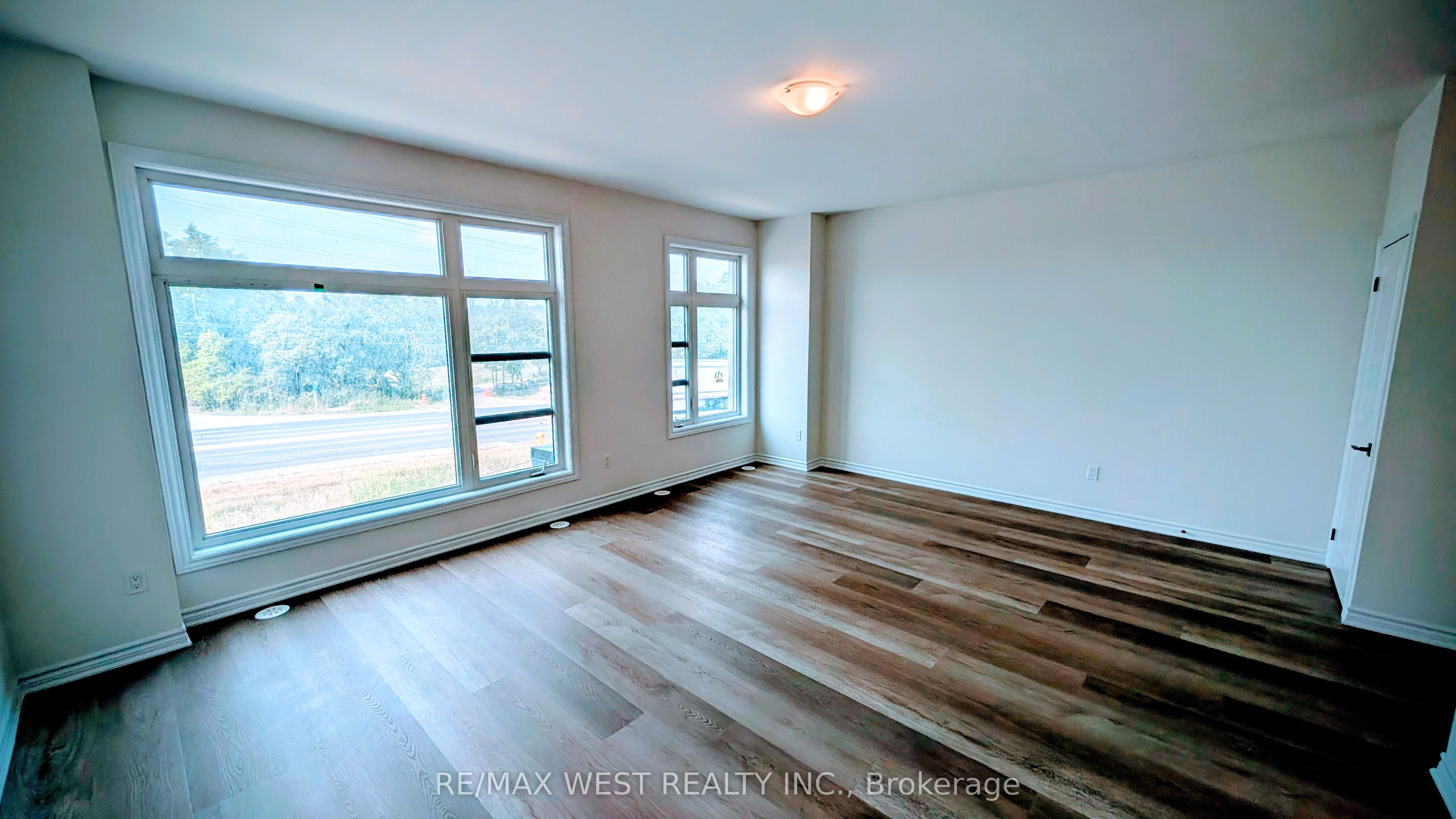 91 Inverary Crescent, Vaughan, ON L4L 1A7 photo 5