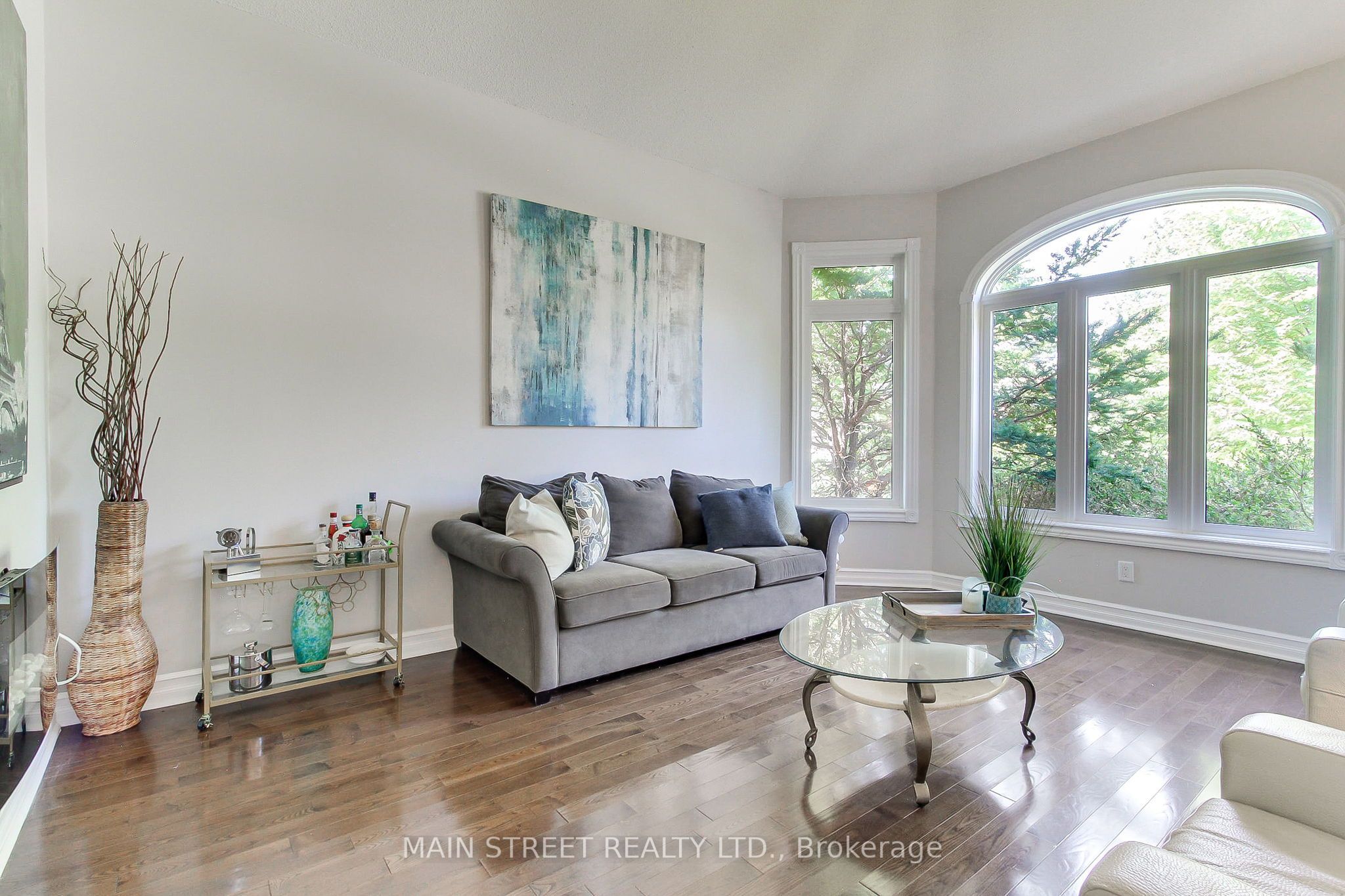 14 Mcgee Crescent, Aurora, ON L4G 6L8 photo 5