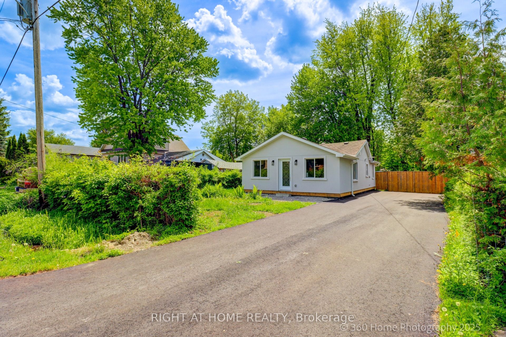 321 Tampa Drive, Georgina, ON L4P 3A3 photo 2