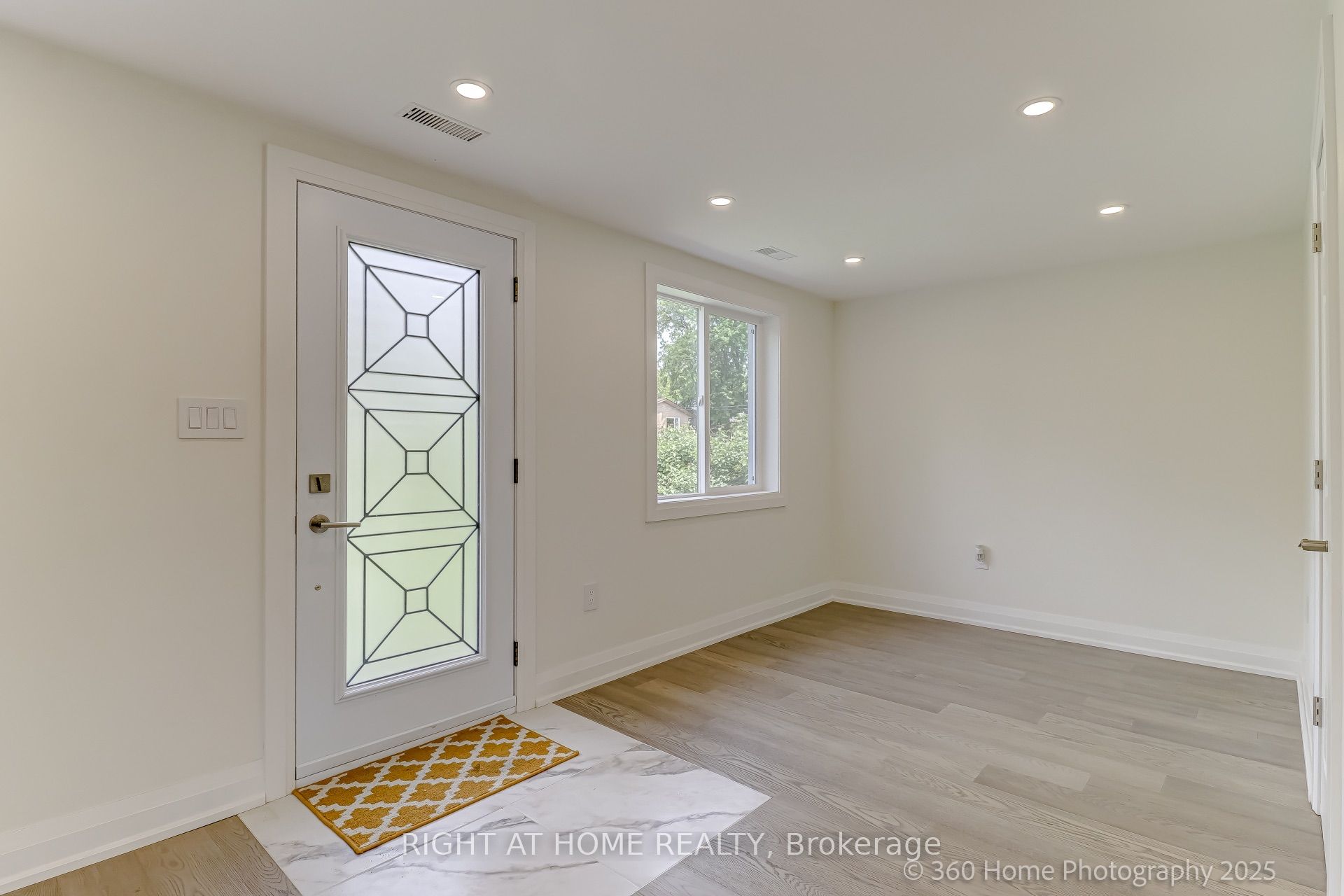 321 Tampa Drive, Georgina, ON L4P 3A3 photo 4