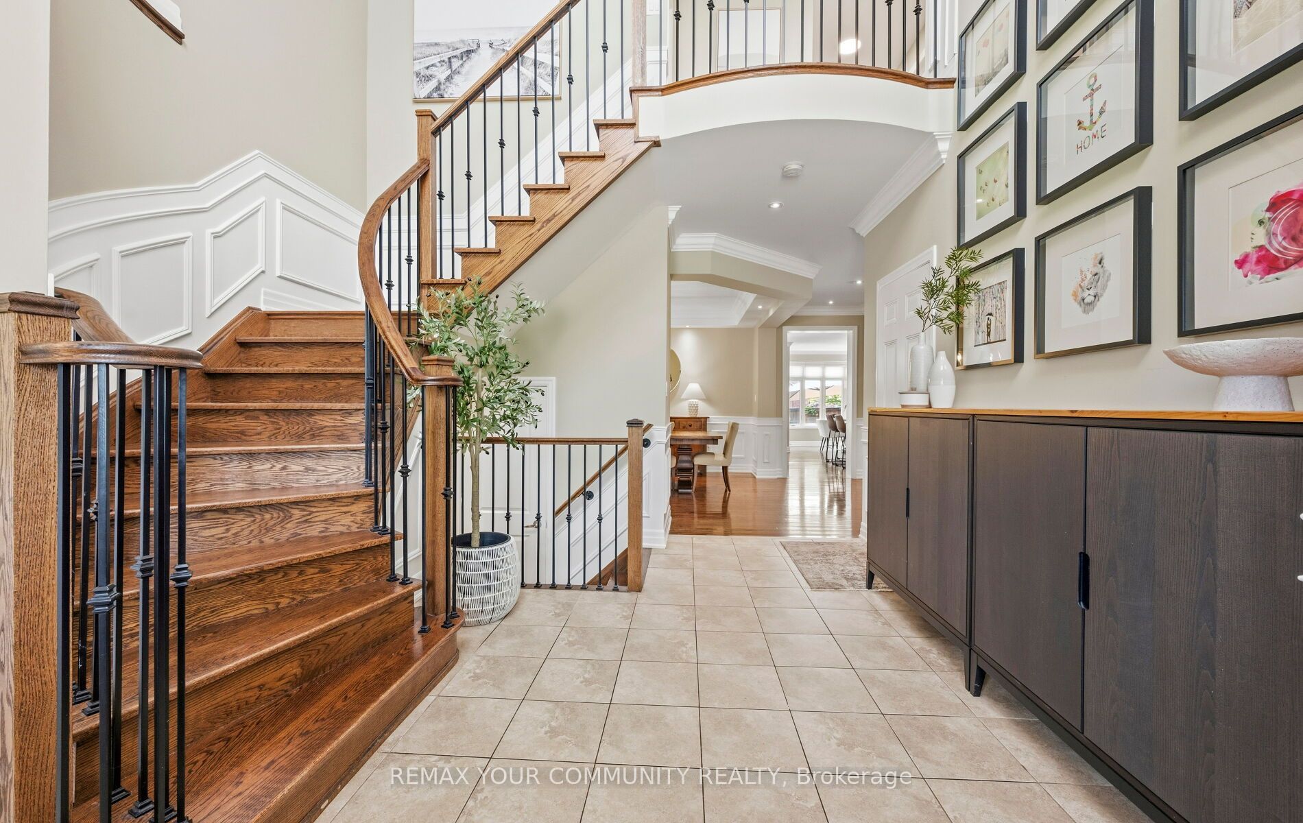 21 Lilly Valley Crescent S, King, ON L7B 0B5 photo 5