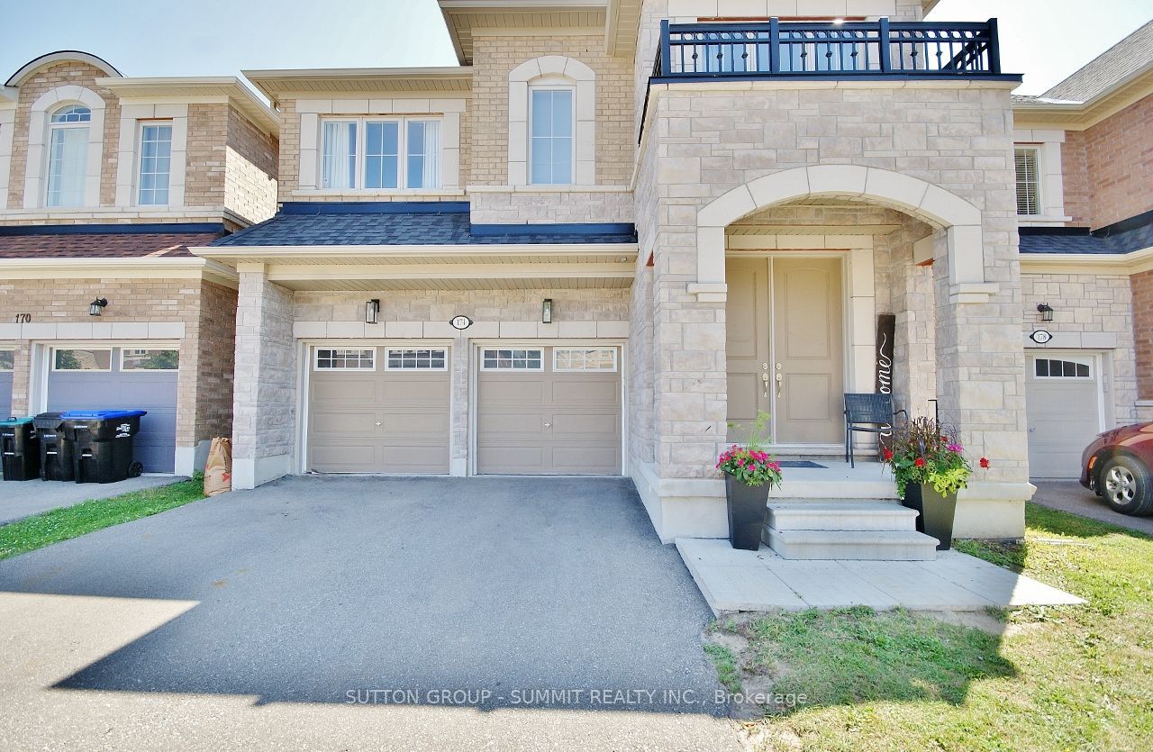 174 Stevenson Crescent, Bradford West Gwillimbury, ON L3Z 4M1 photo 2