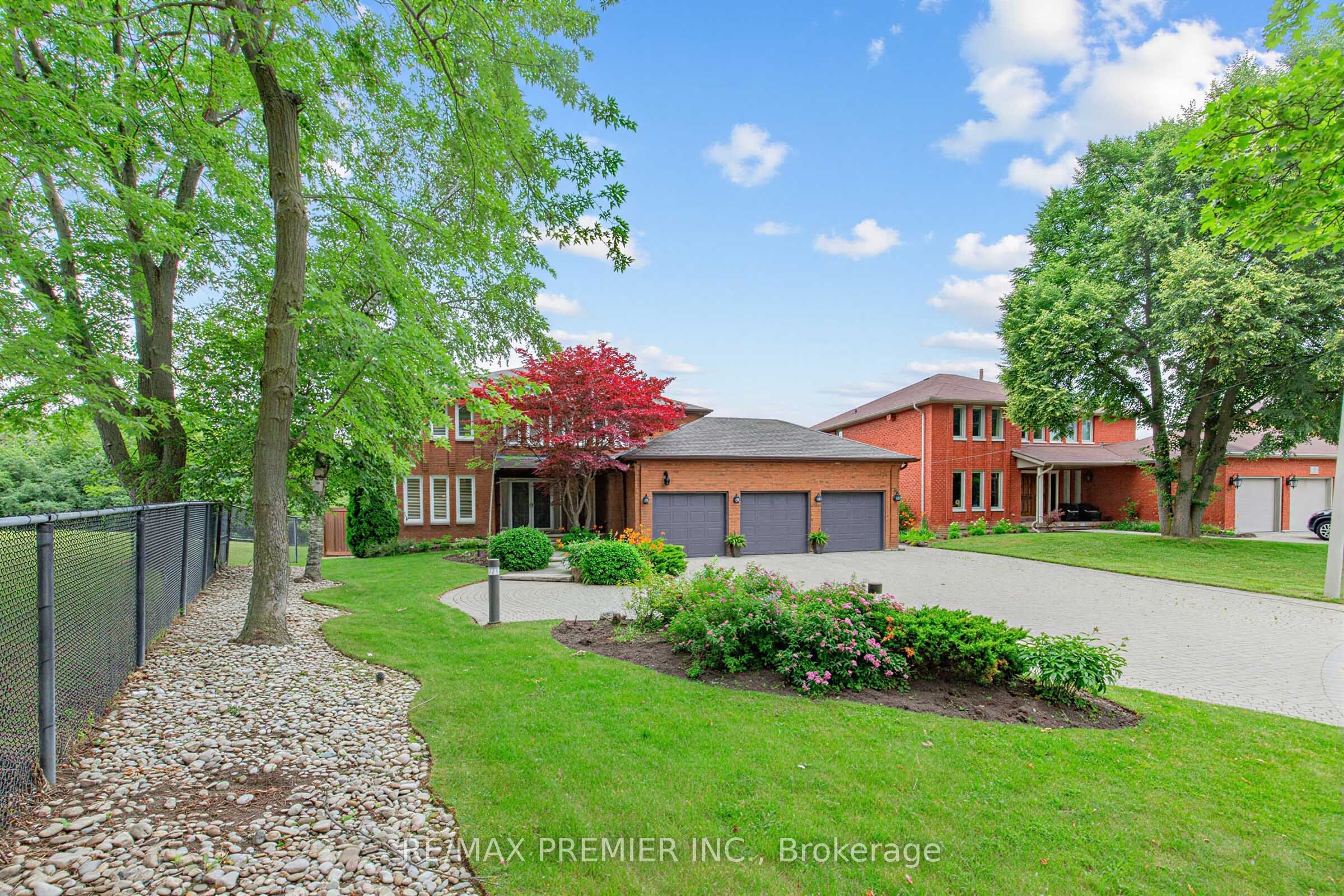 28 Bridgend Court S, Vaughan, ON L4L 3L3 photo 3