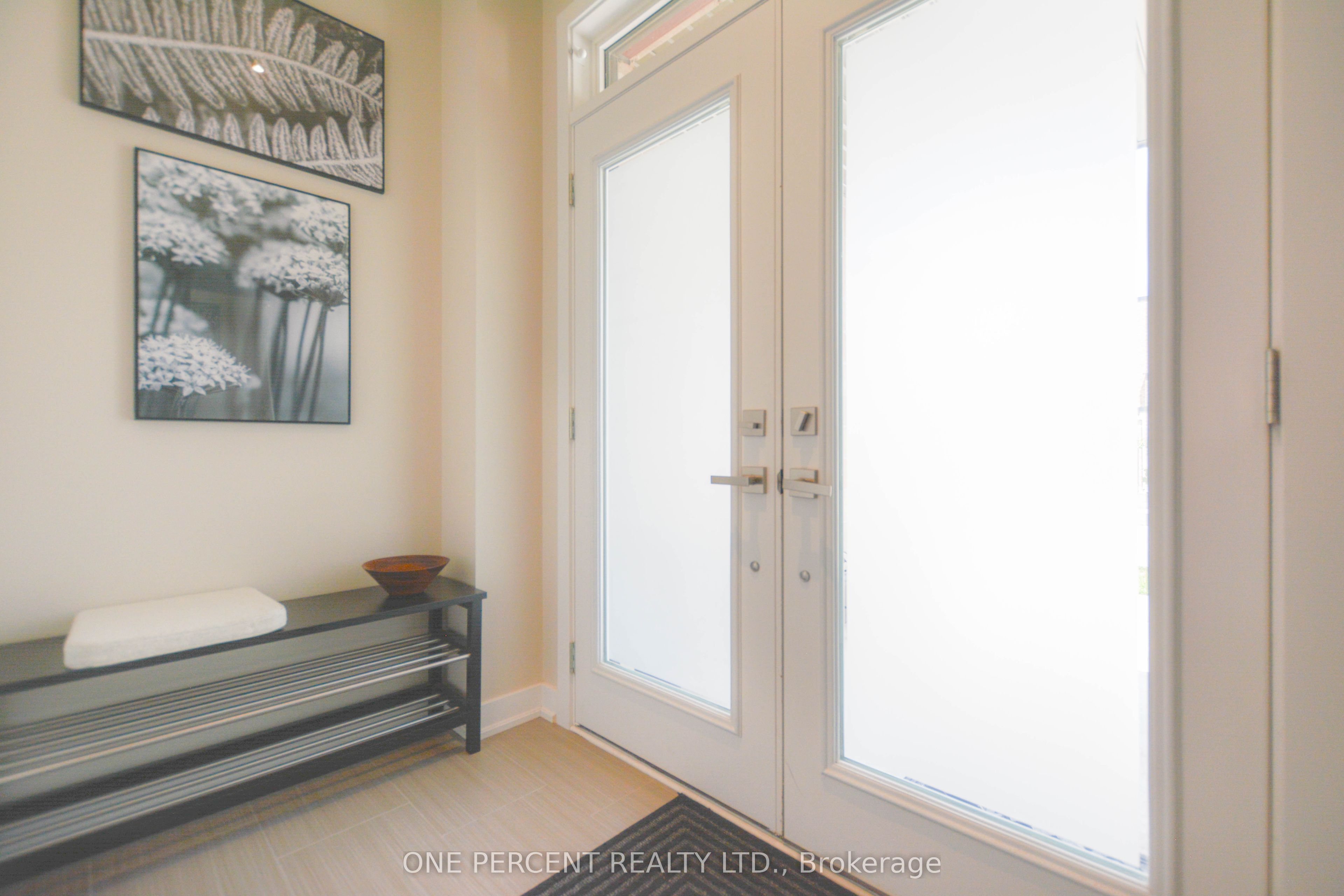 16 Denarius Crescent, Richmond Hill, ON L4E 0Y9 photo 5