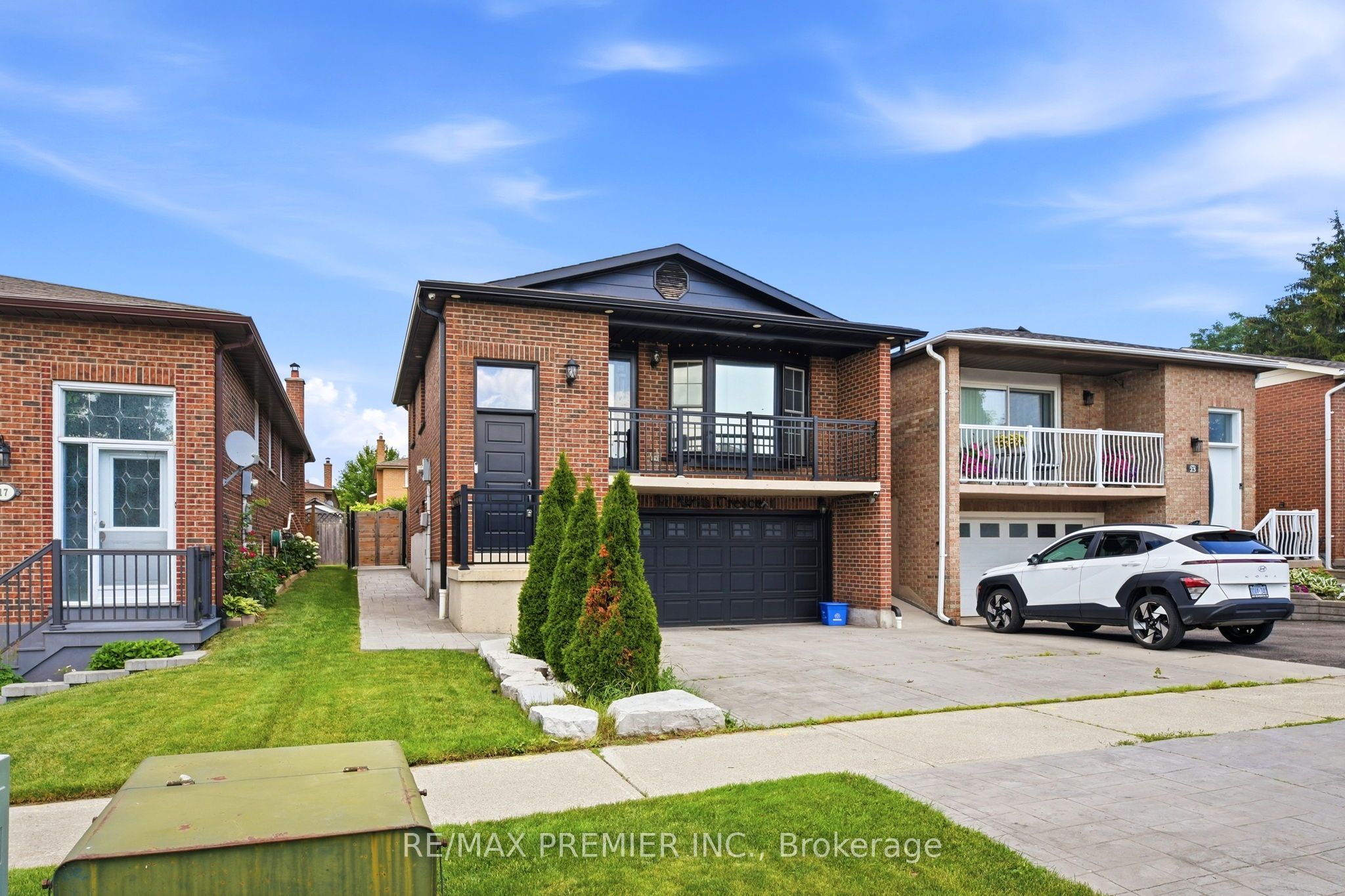 21 Avon Crescent, Vaughan, ON L4L 1H4 photo 5