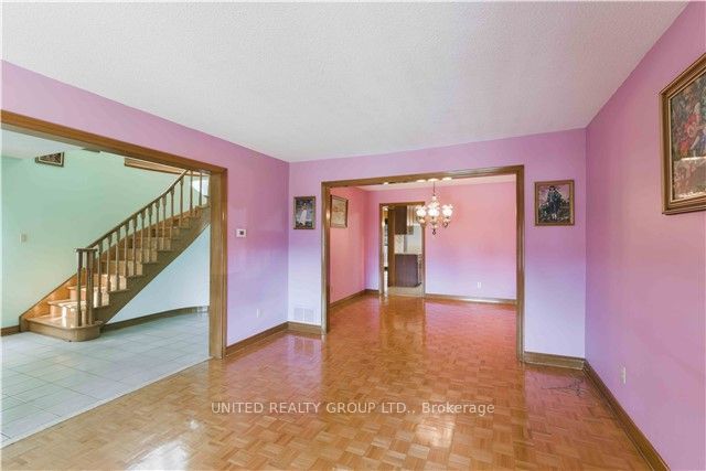 91 Governor Crescent, Vaughan, ON L4L 5G5 photo 4