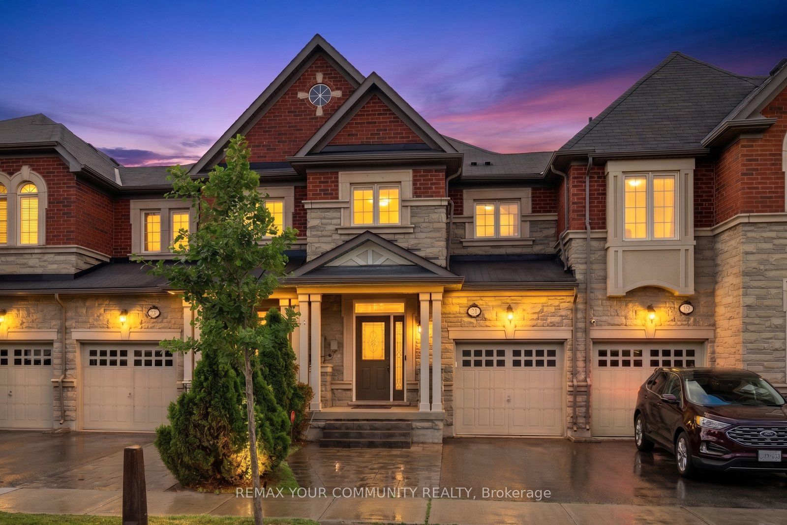 21 Warbler Avenue, Vaughan, ON L6A 0X5