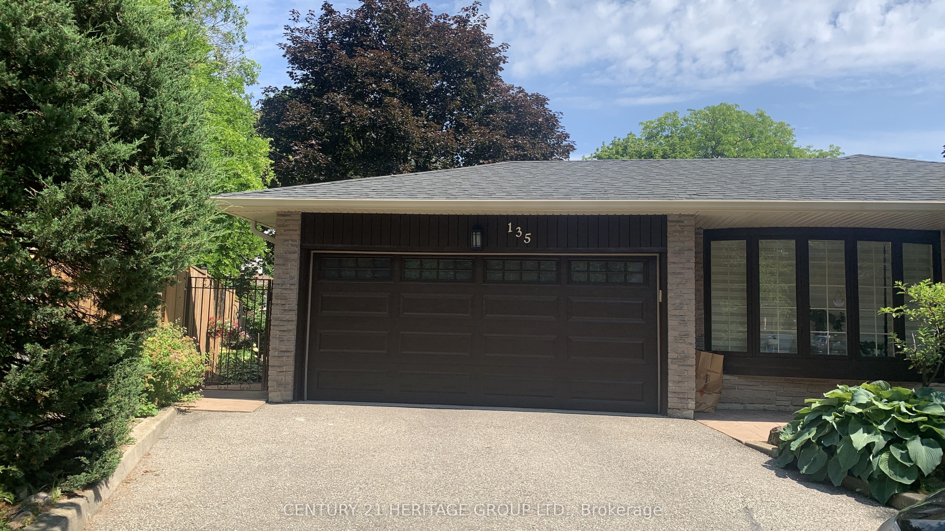 135 Golf Club Court, Richmond Hill, ON L4C 5E1 photo 4