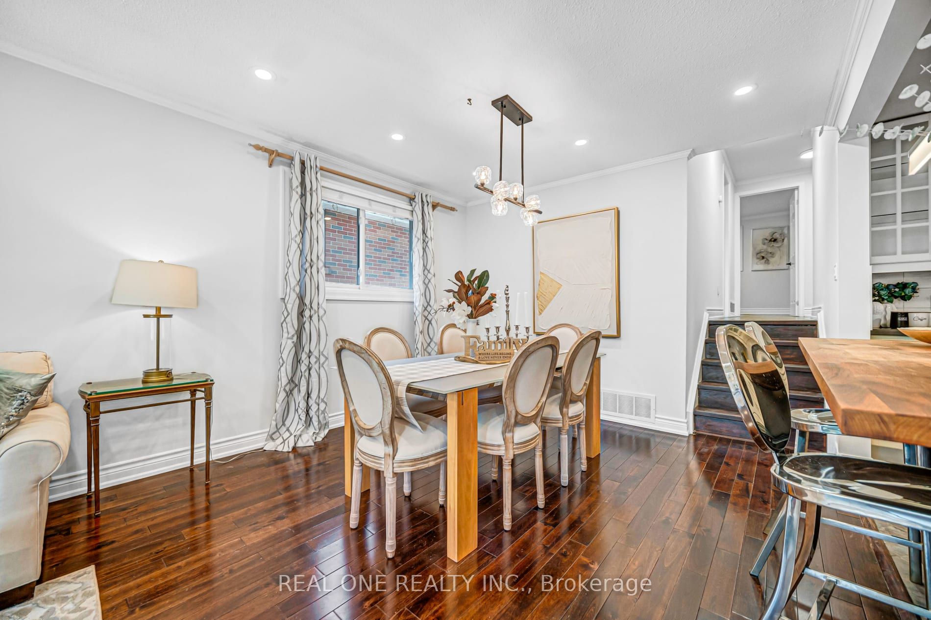 52 Devins Drive, Aurora, ON L4G 2Z1 photo 5