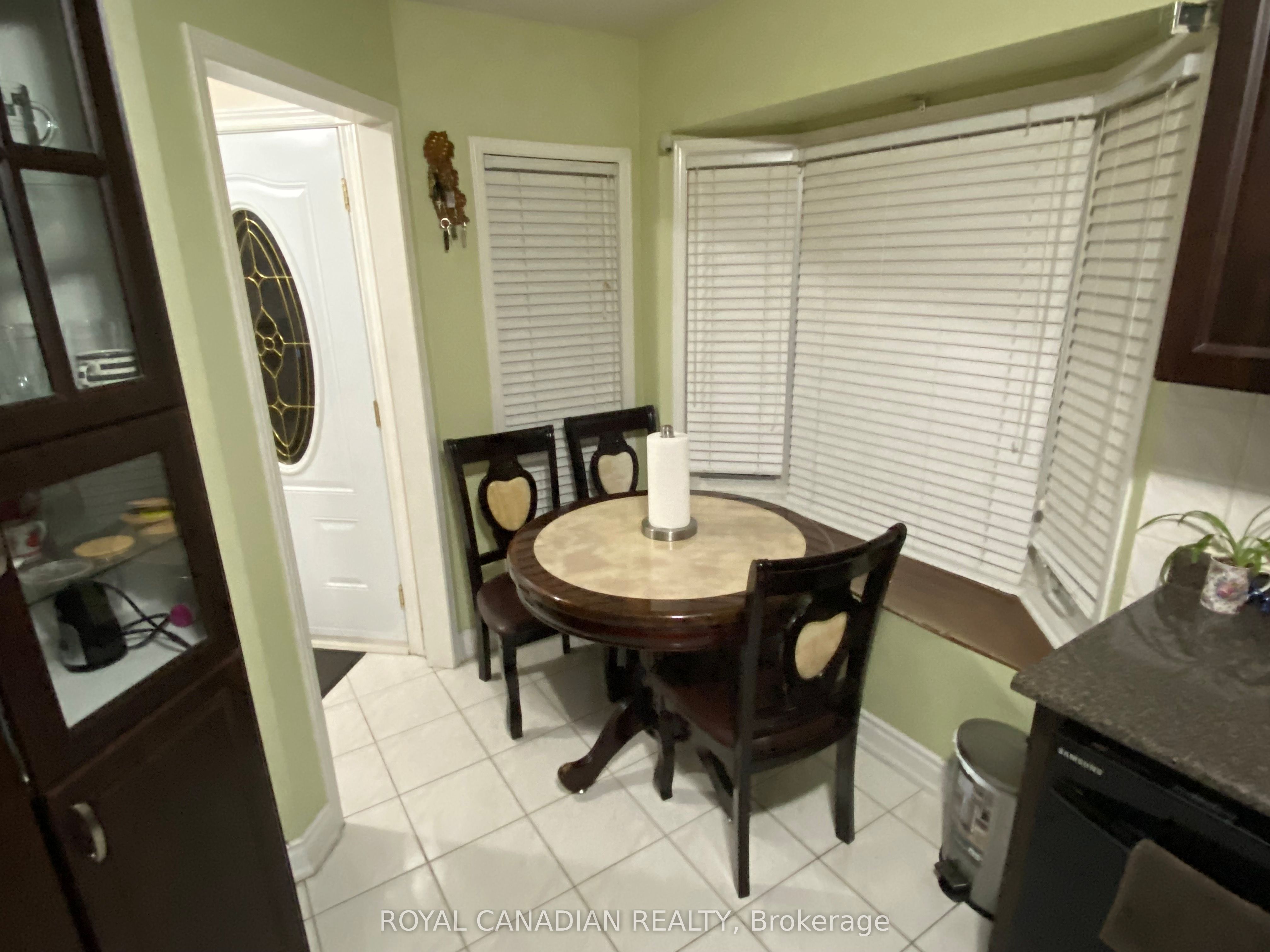 9 Clarion Crescent Upper, Markham, ON L3S 3M8 photo 3