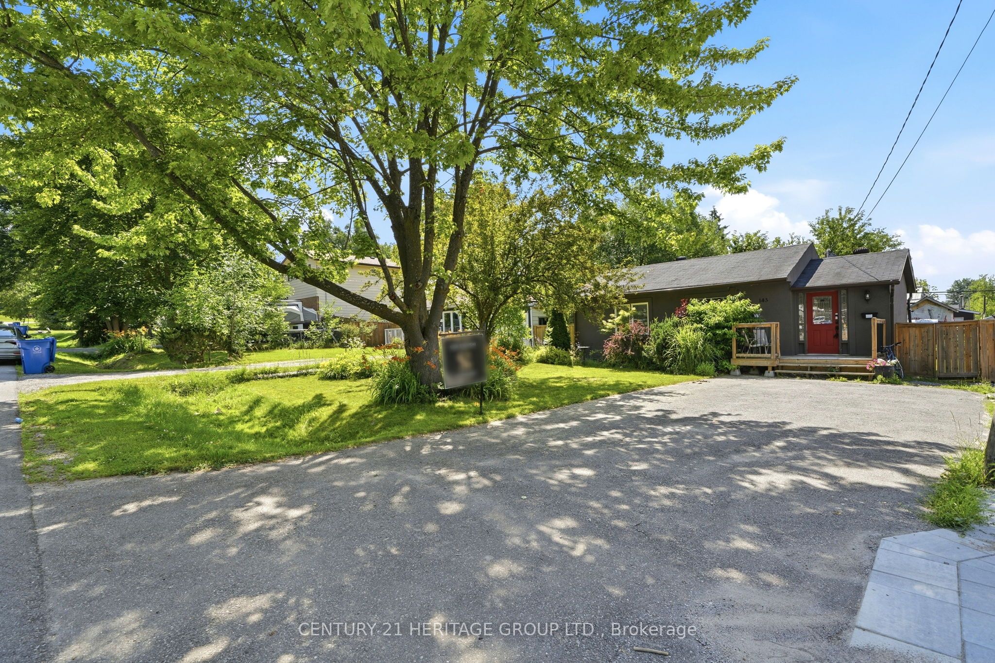 143 Silas Boulevard, Georgina, ON L4P 2K2 photo 2