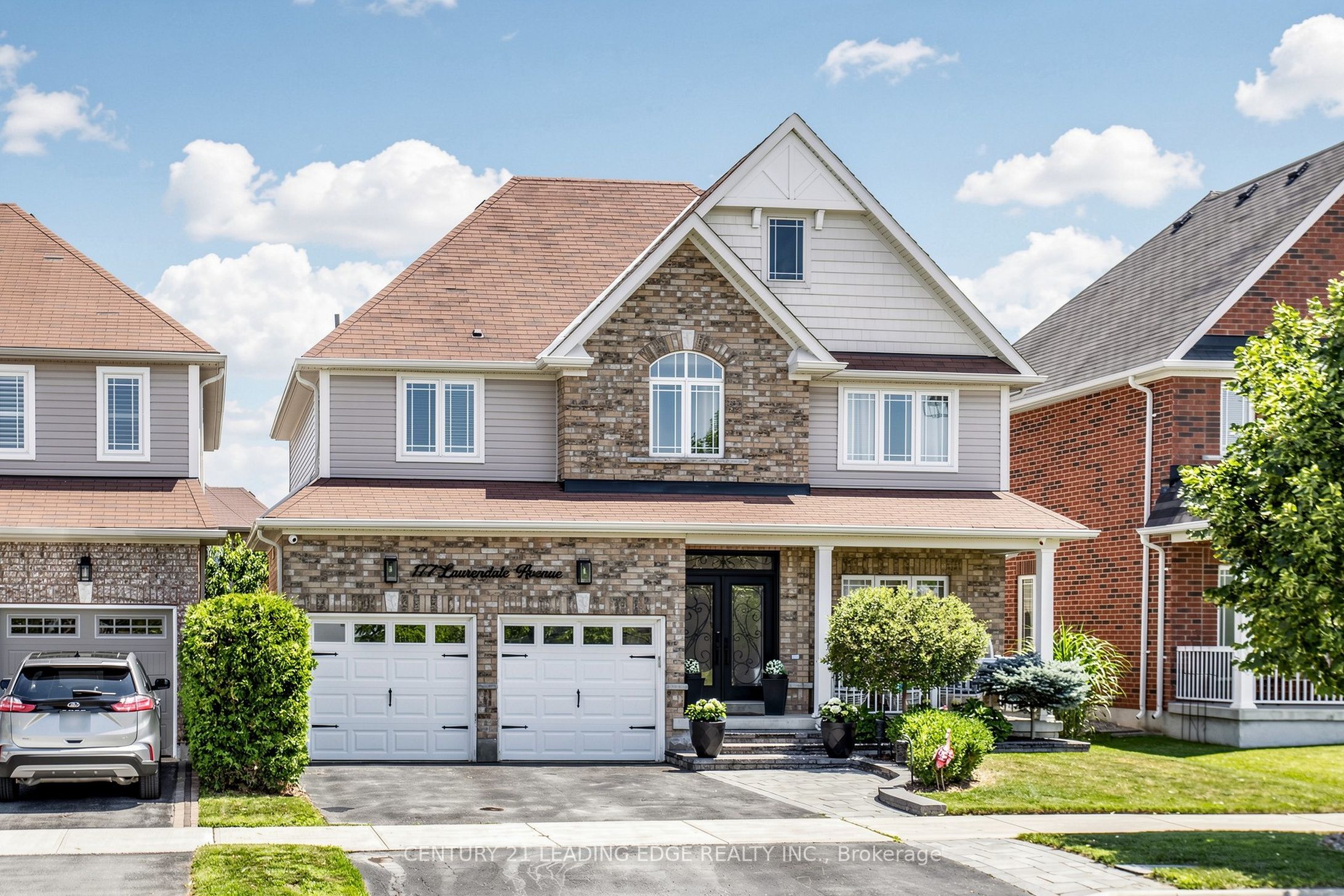 177 Laurendale Avenue, Georgina, ON L4P 0C2 photo 2