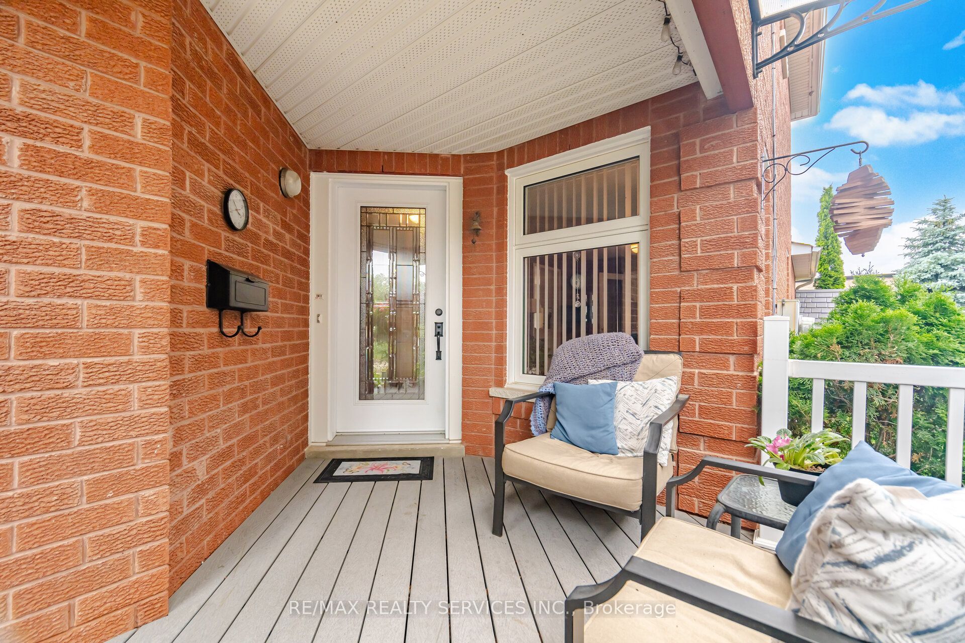 30 Henderson Crescent, New Tecumseth, ON L9R 1Y3 photo 3