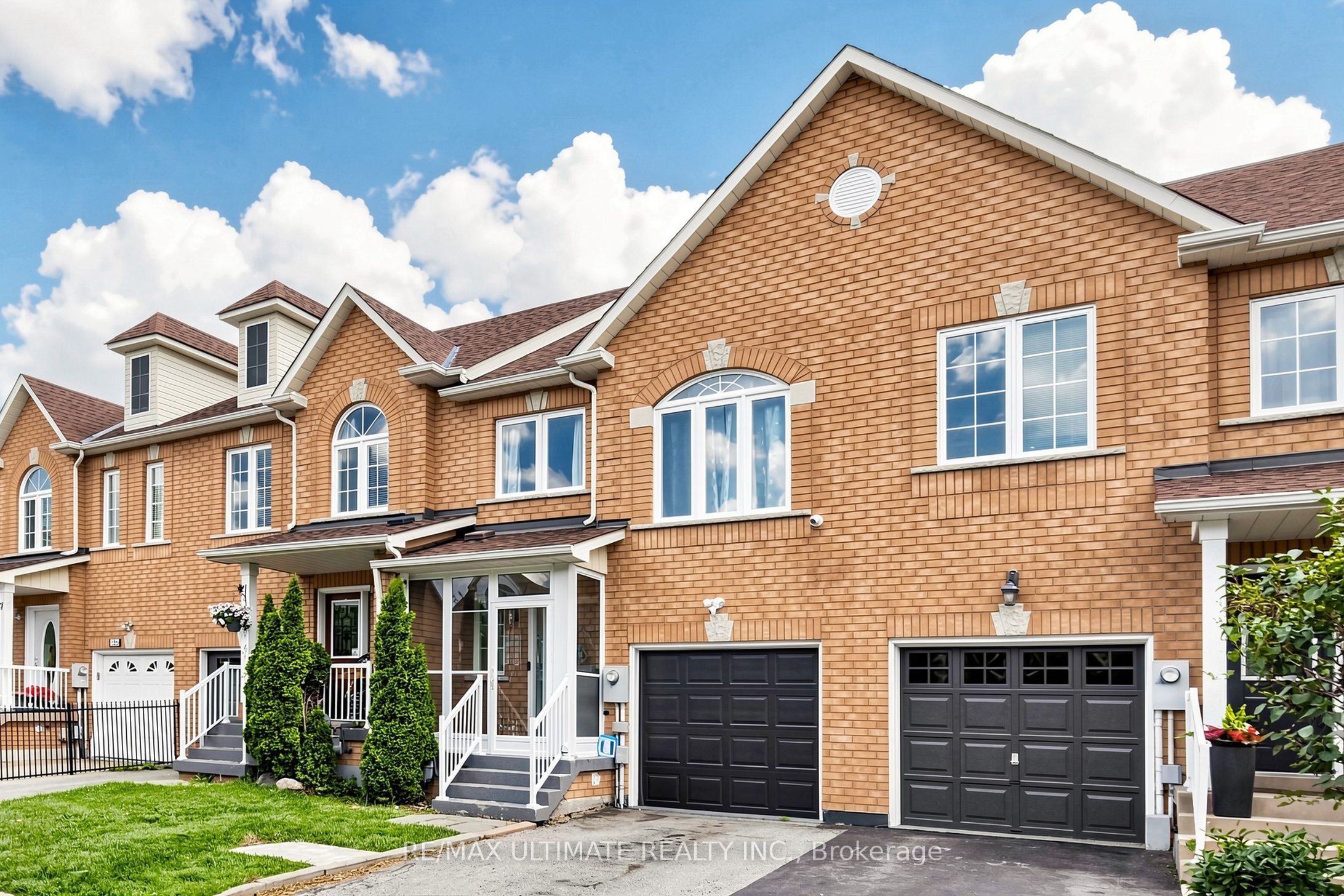 131 Foxchase Avenue, Vaughan, ON L4L 9H6 photo 3