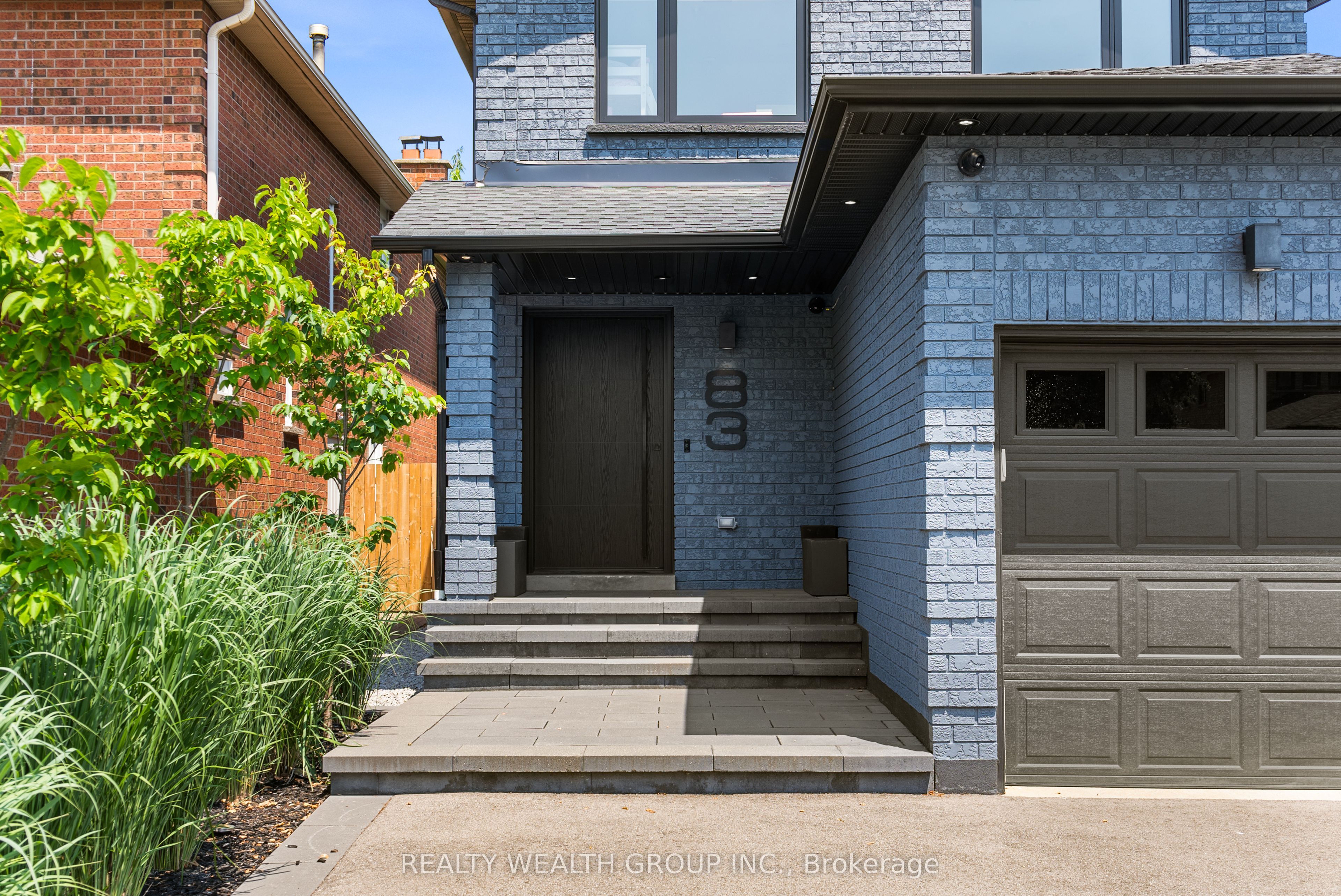83 Governor Crescent, Vaughan, ON L4L 5G8 photo 2