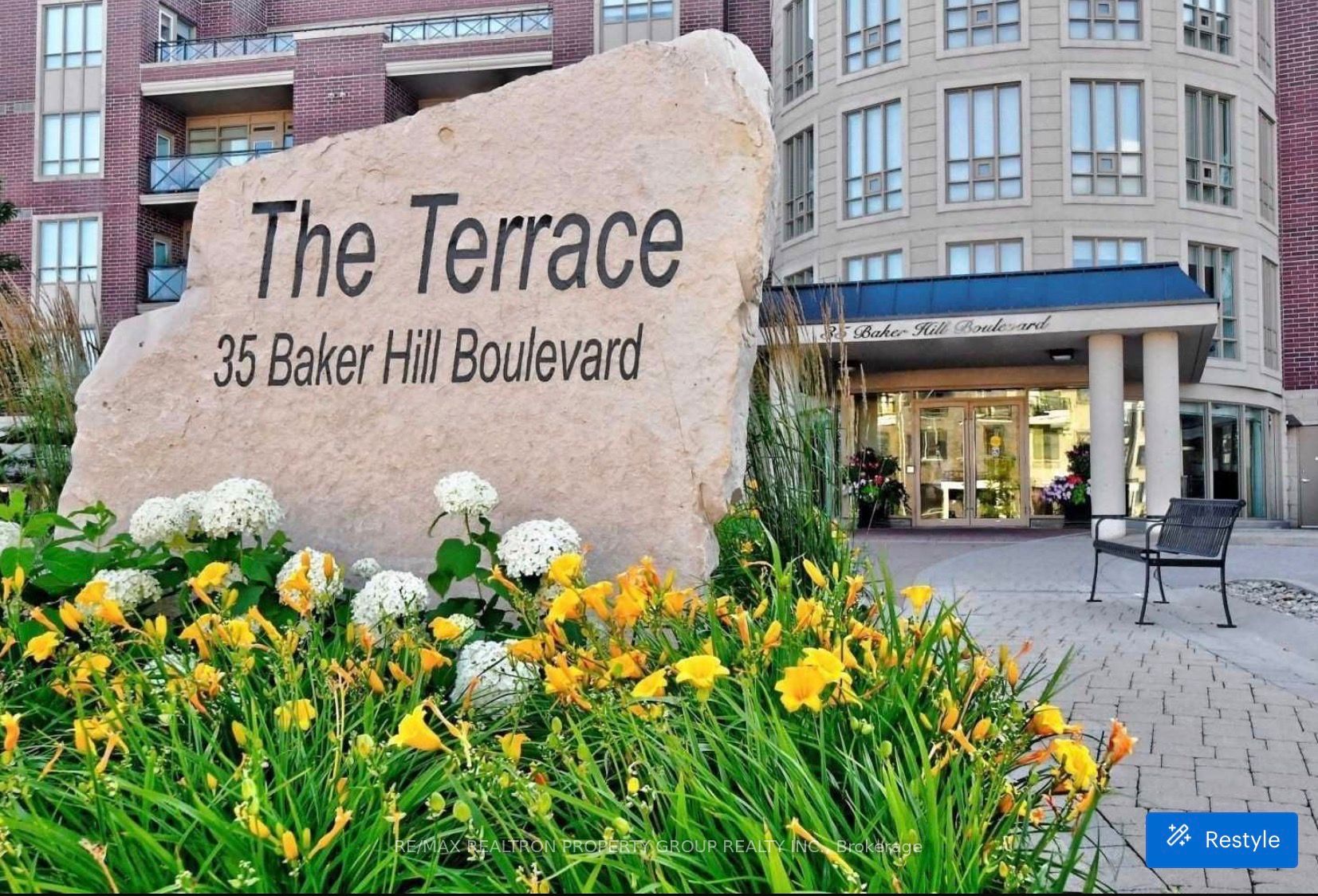 35 Baker Hill Boulevard W 309, Whitchurch-Stouffville, ON L4A 1P8 photo 2
