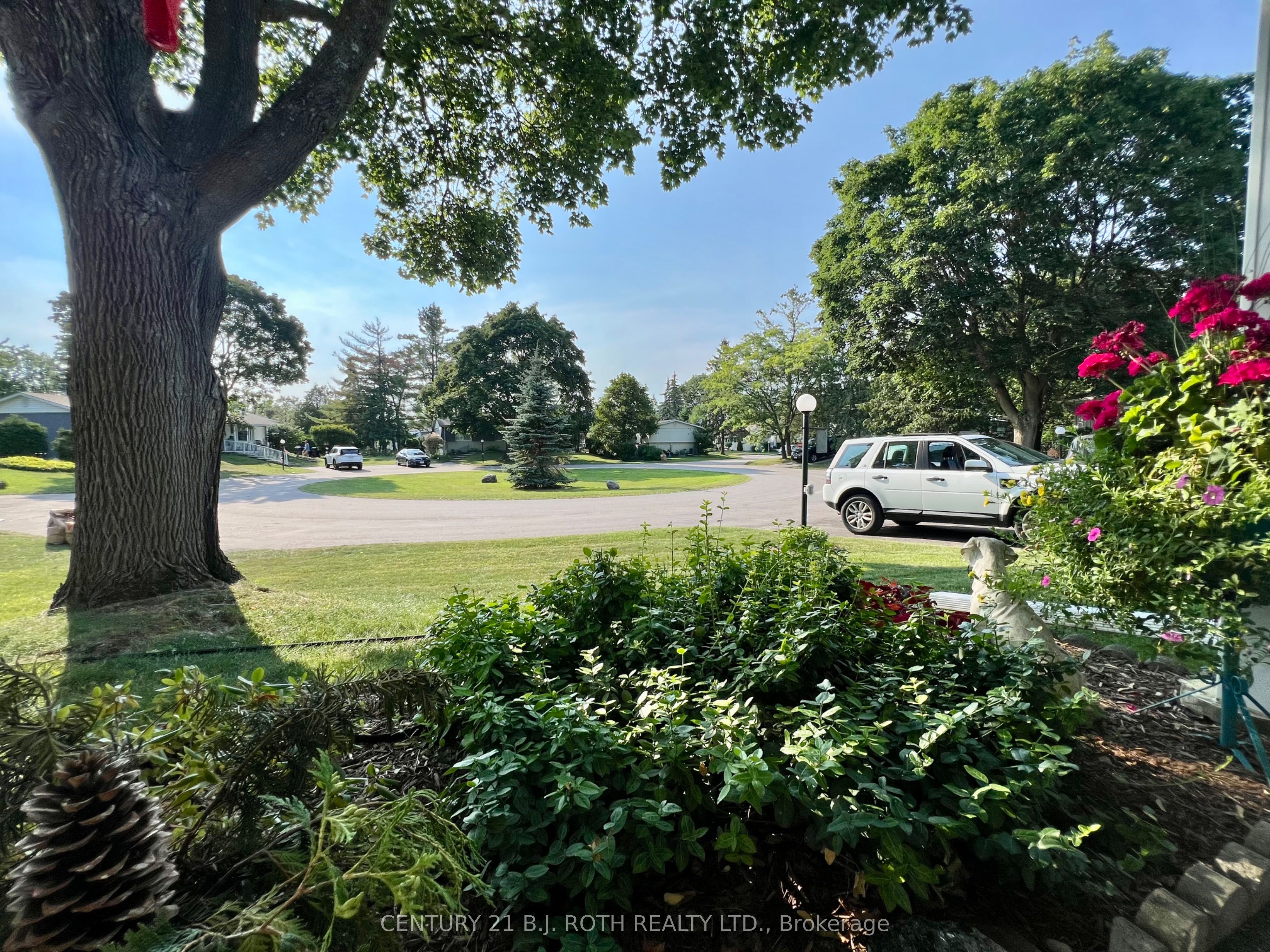 5 Walnut Court, Innisfil, ON L9S 1M7