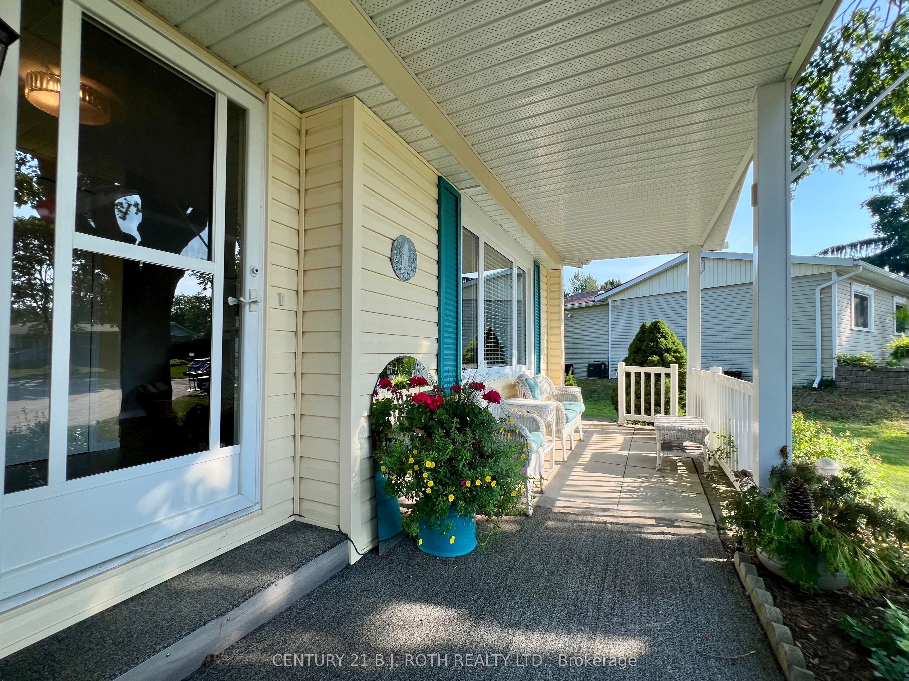 5 Walnut Court, Innisfil, ON L9S 1M7 photo 3