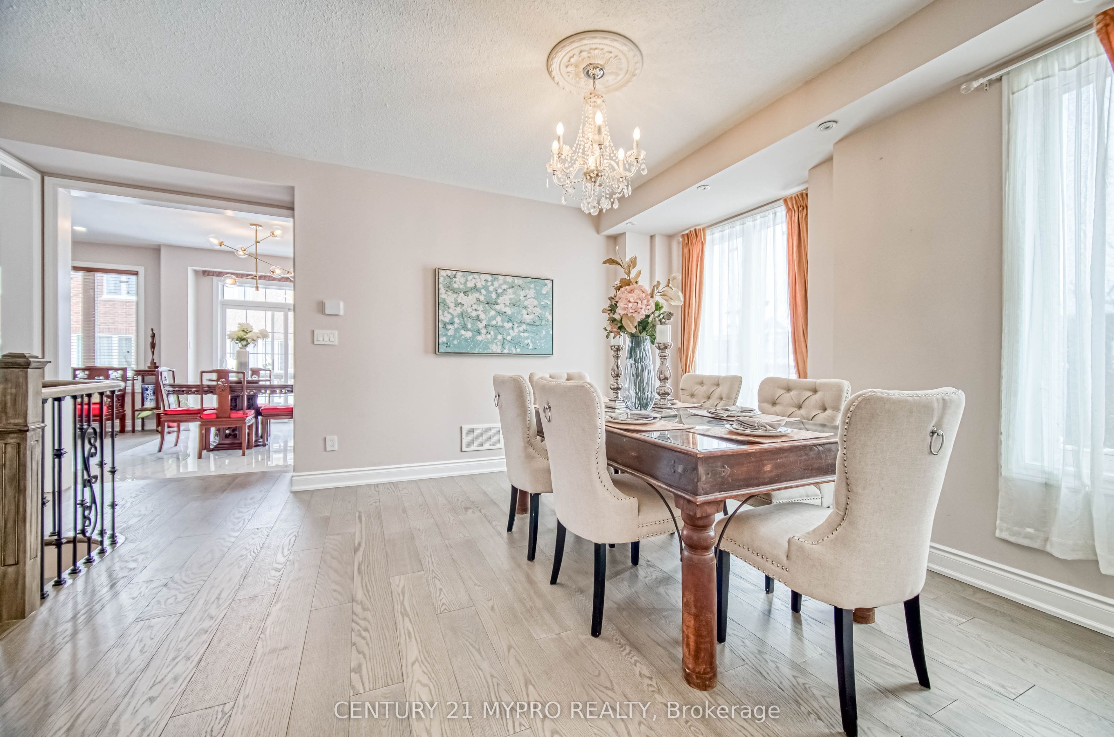 72 Vandervoort Drive, Richmond Hill, ON L4E 0C7 photo 4