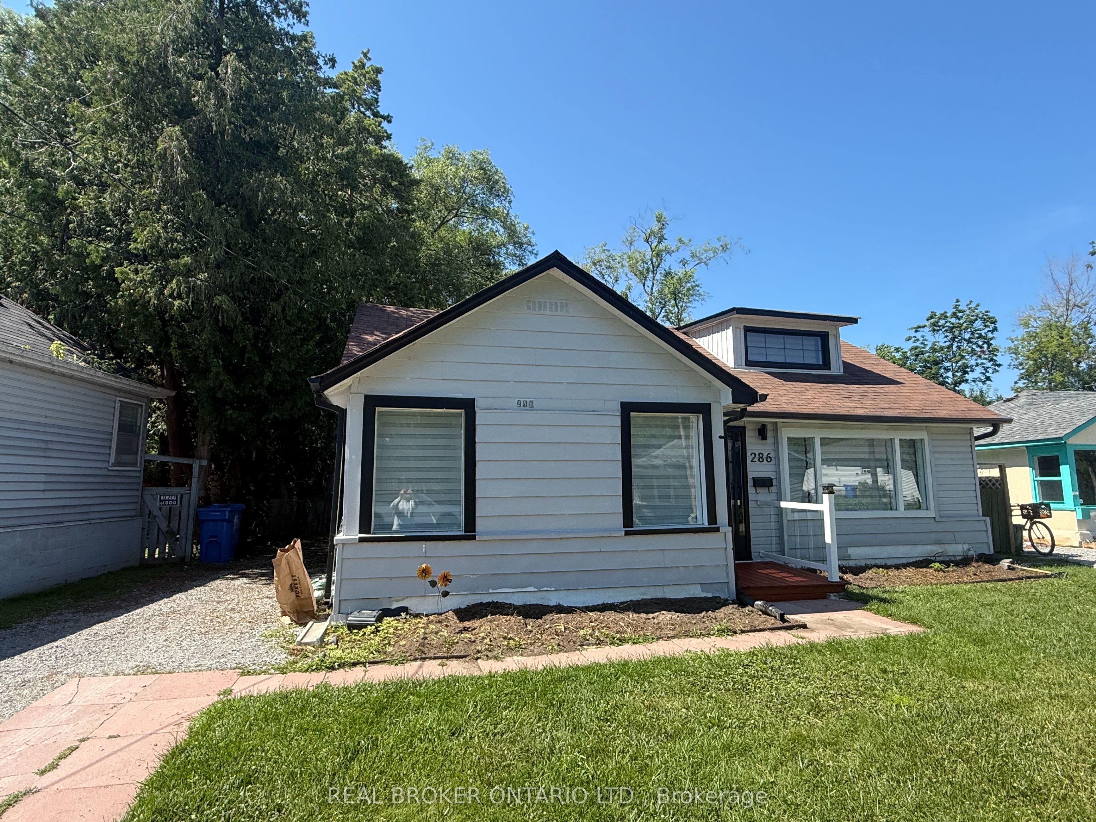 286 Crestwood Drive, Georgina, ON L4P 1H6 photo 2