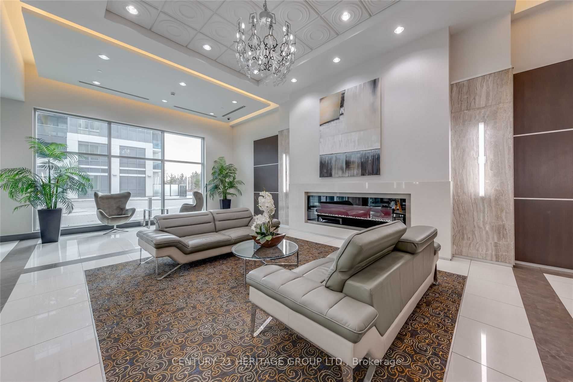 7161 Yonge Street 1530, Markham, ON L3T 0C8 photo 2