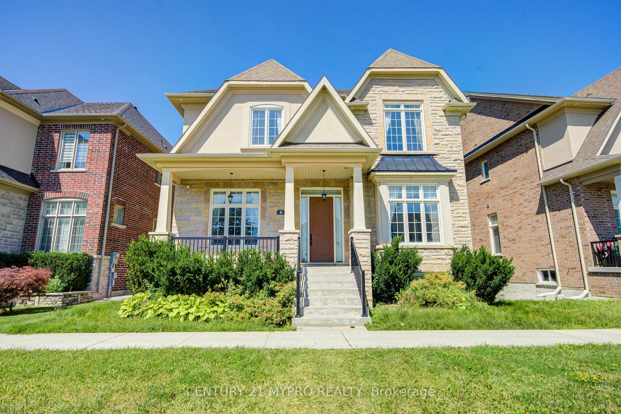 6 Tralee Court, Markham, ON L6C 0V1 photo 2