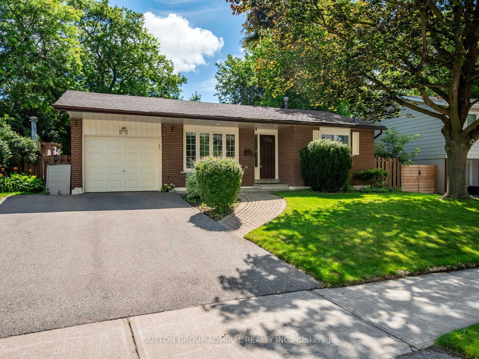 52 Sir Bedevere Place, Markham, ON L3P 2W4