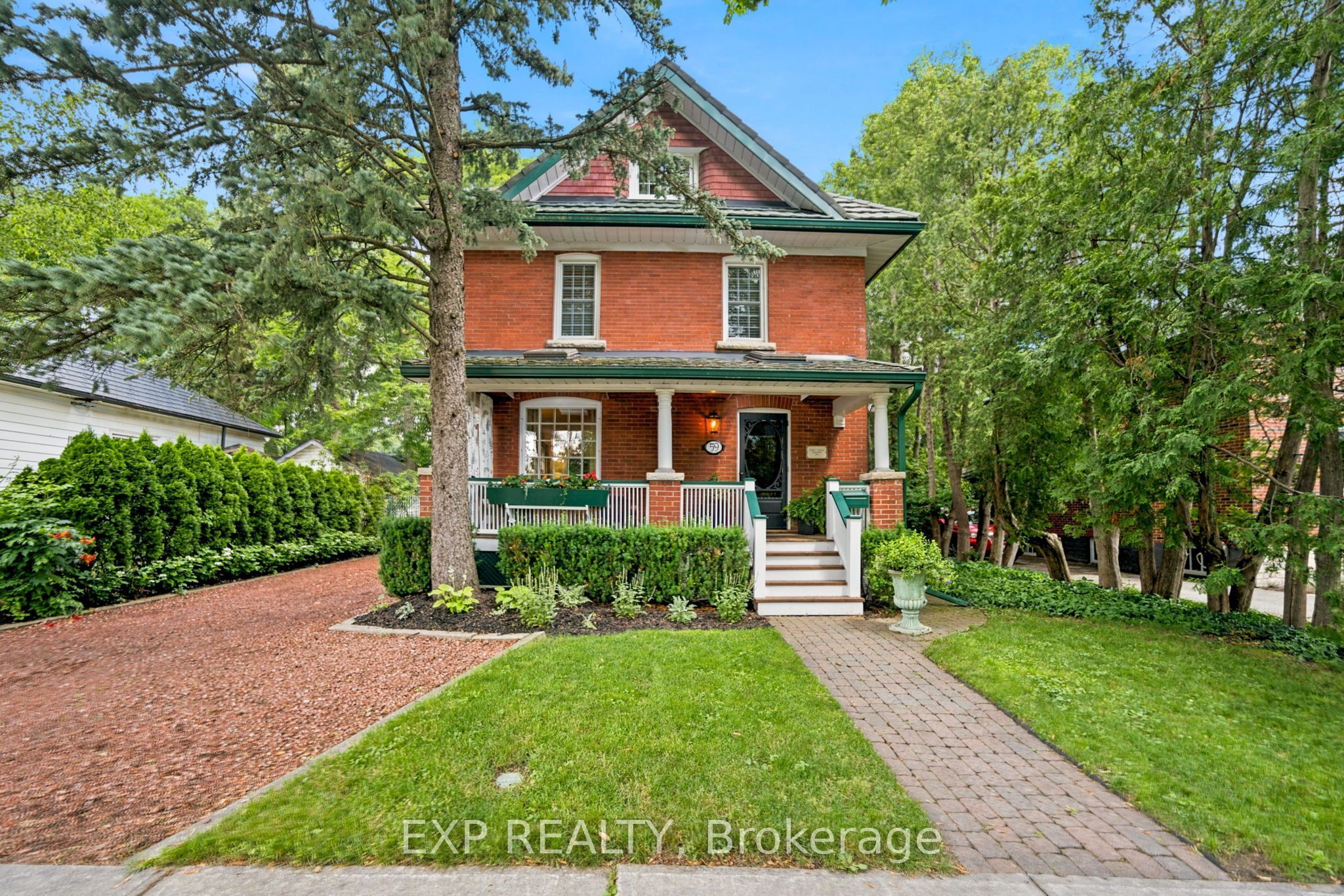 59 Roseview Avenue, Richmond Hill, ON L4C 1C6 photo 2