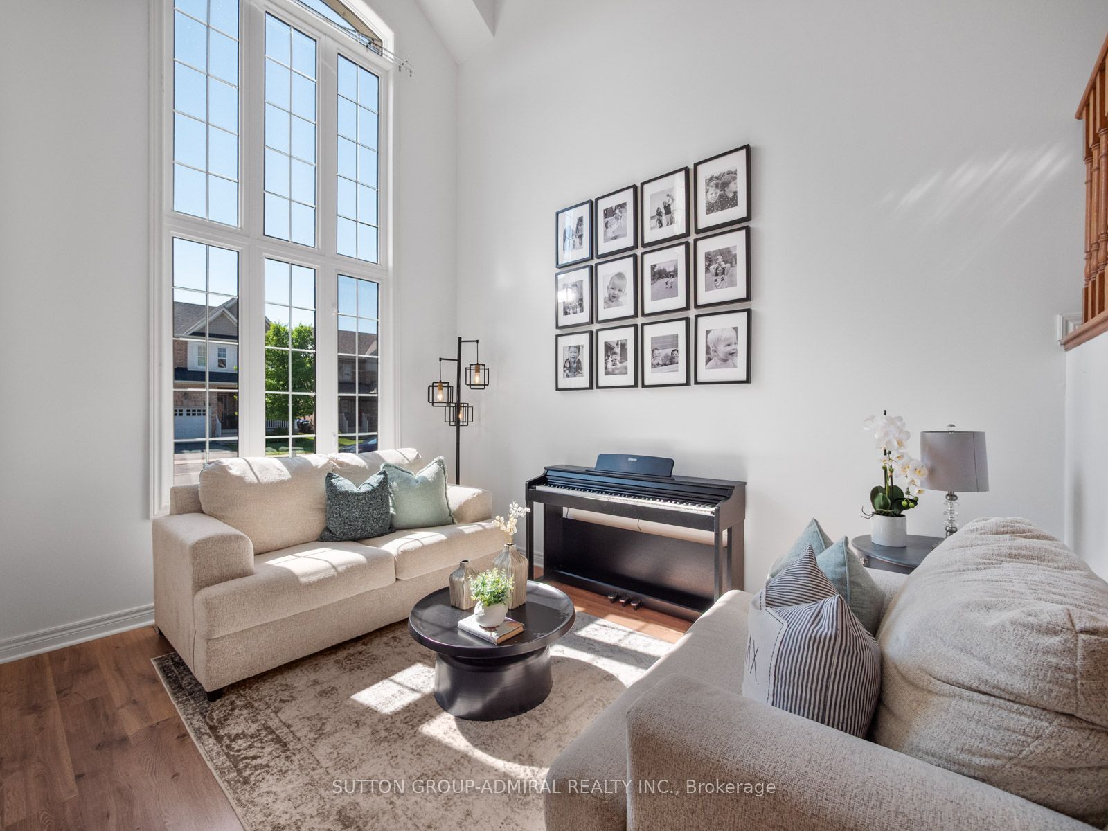 129 Mooney Street, Bradford West Gwillimbury, ON L3Z 0K9 photo 4