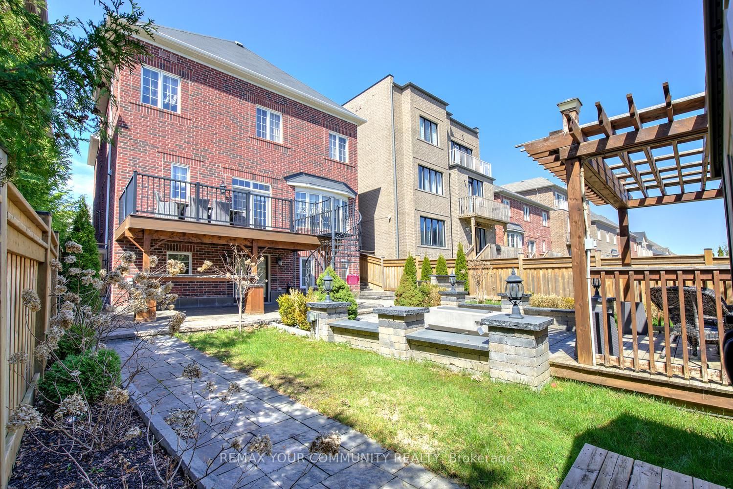 75 Baldry Avenue, Vaughan, ON L6A 4X9 photo 3