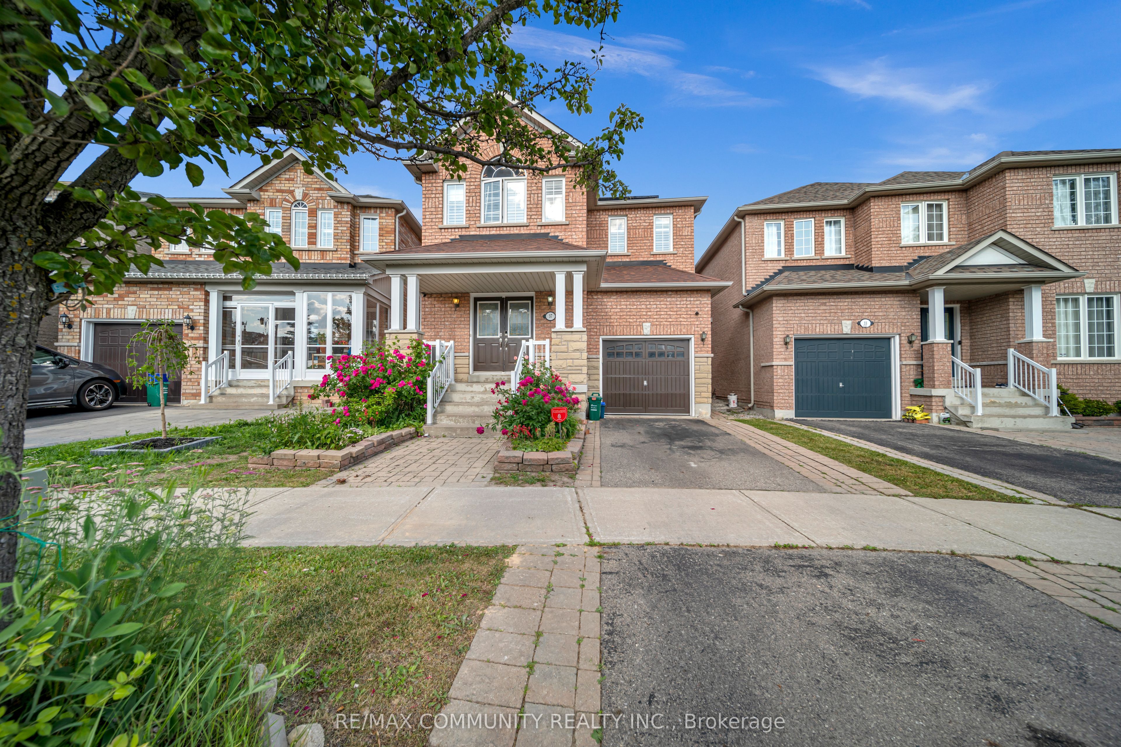37 Rachett Road, Markham, ON L6E 1W5 photo 3