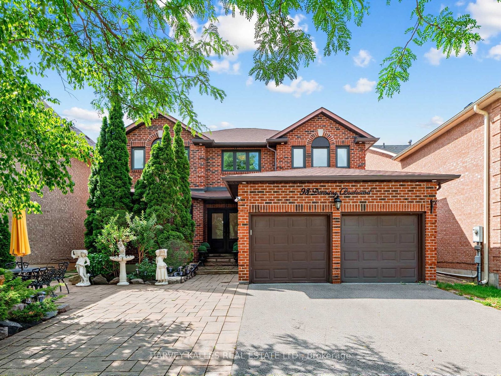 93 Downing Boulevard, Vaughan, ON L4J 7N5