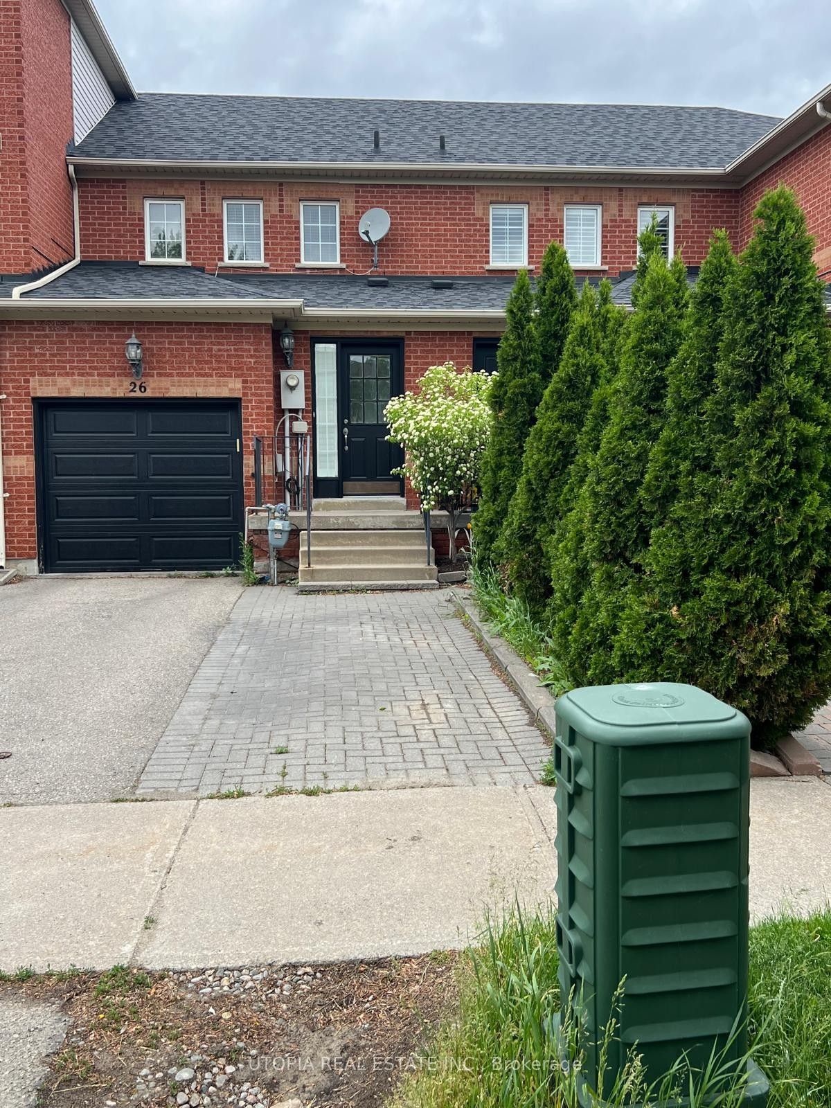 26 Lucena Crescent, Vaughan, ON L6A 2W6